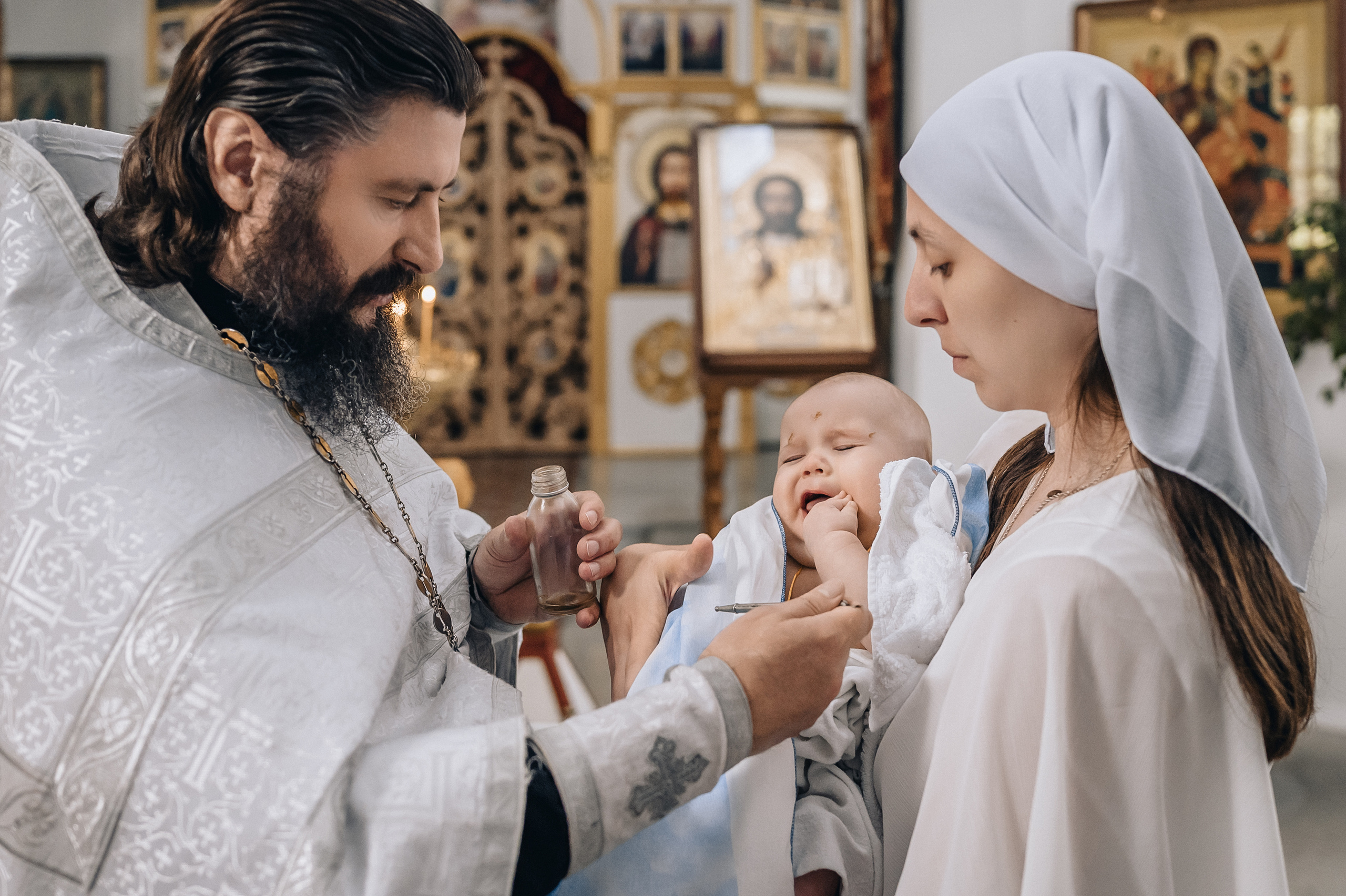 Крещение Никиты Сакмара. Церковный фотограф на Таинство Крещения и Венчания в Оренбурге и Оренбургской области Екатерина Белкина