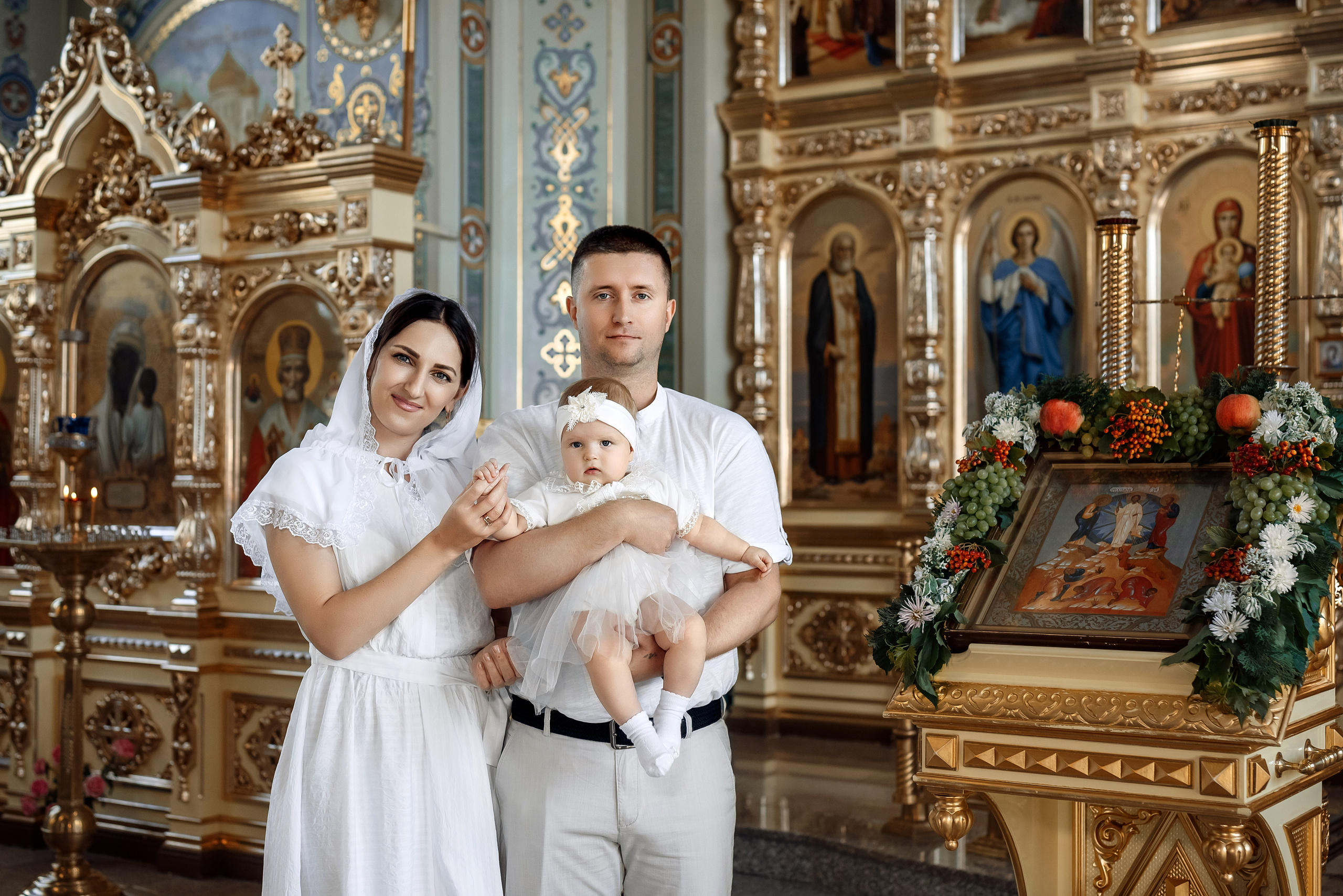 Крещение Карины и Стефании. Церковный фотограф на Таинство Крещения и Венчания в Оренбурге и Оренбургской области Екатерина Белкина