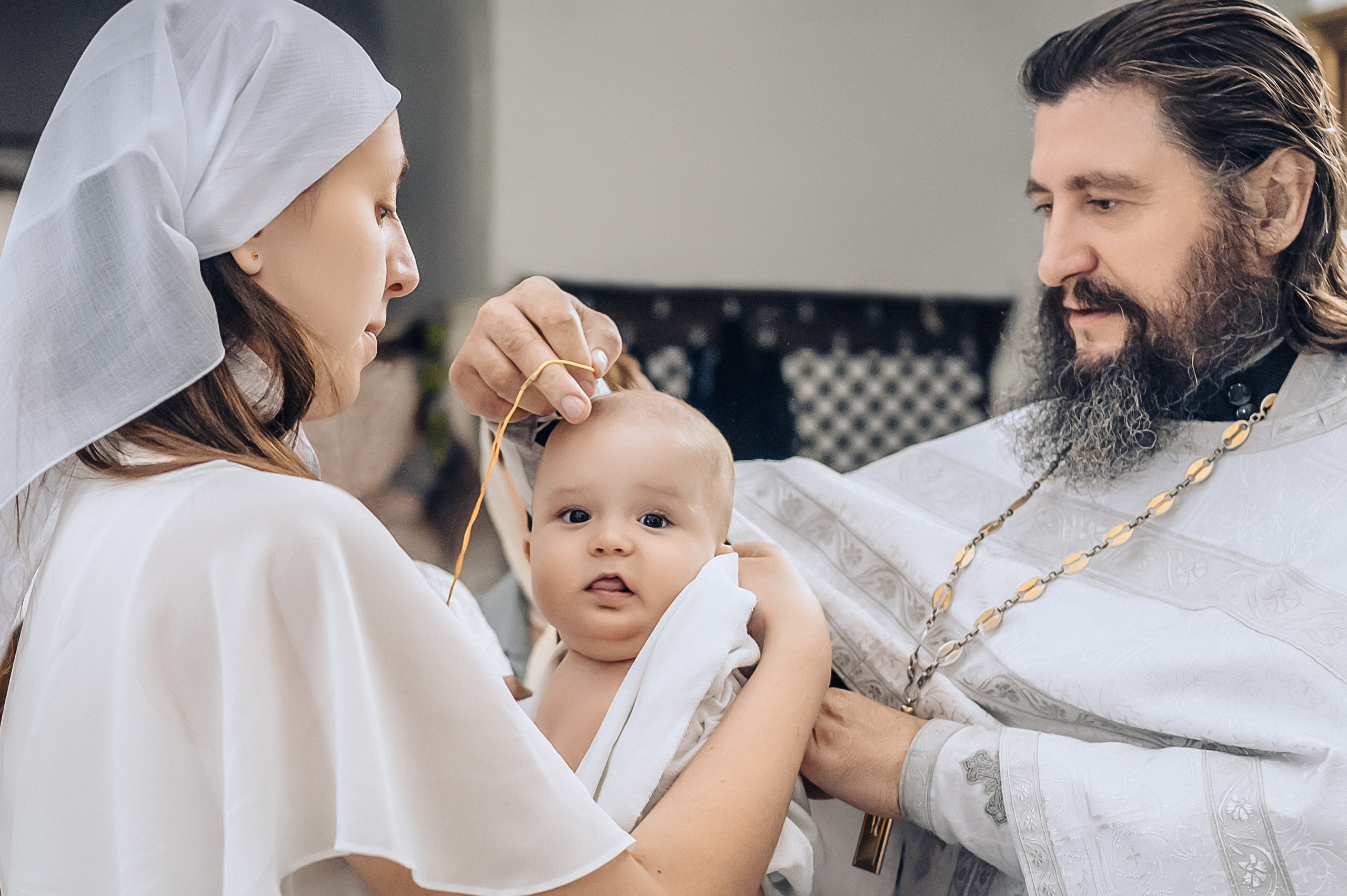 Крещение Никиты Сакмара. Церковный фотограф на Таинство Крещения и Венчания в Оренбурге и Оренбургской области Екатерина Белкина
