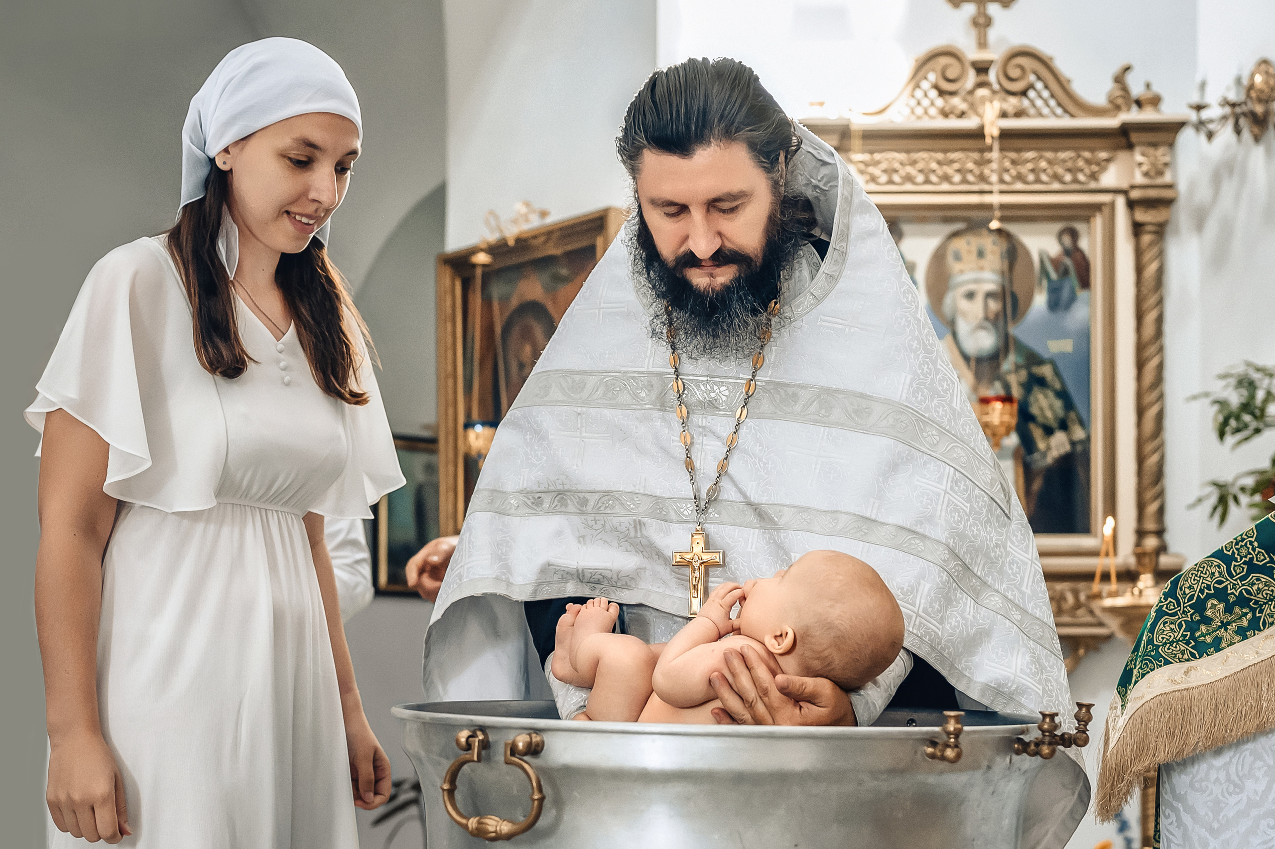 Крещение Никиты Сакмара. Церковный фотограф на Таинство Крещения и Венчания в Оренбурге и Оренбургской области Екатерина Белкина