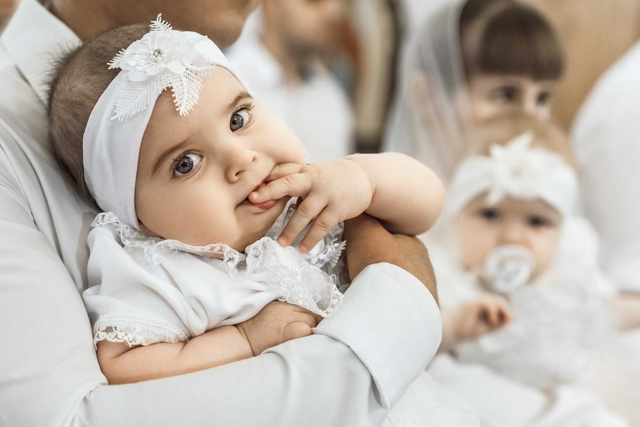 Крещение Карины и Стефании. Церковный фотограф на Таинство Крещения и Венчания в Оренбурге и Оренбургской области Екатерина Белкина
