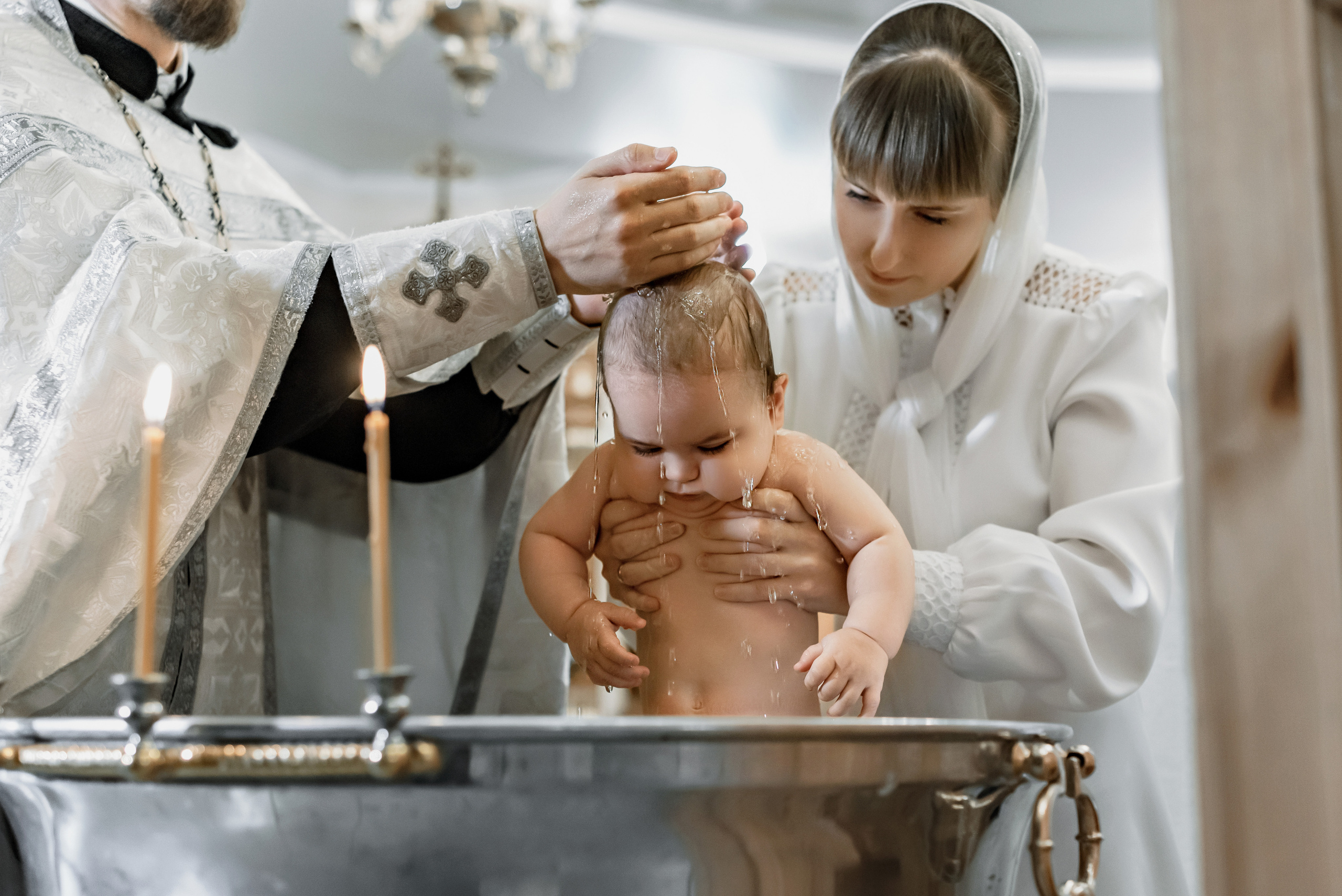 Крещение Карины и Стефании. Церковный фотограф на Таинство Крещения и Венчания в Оренбурге и Оренбургской области Екатерина Белкина