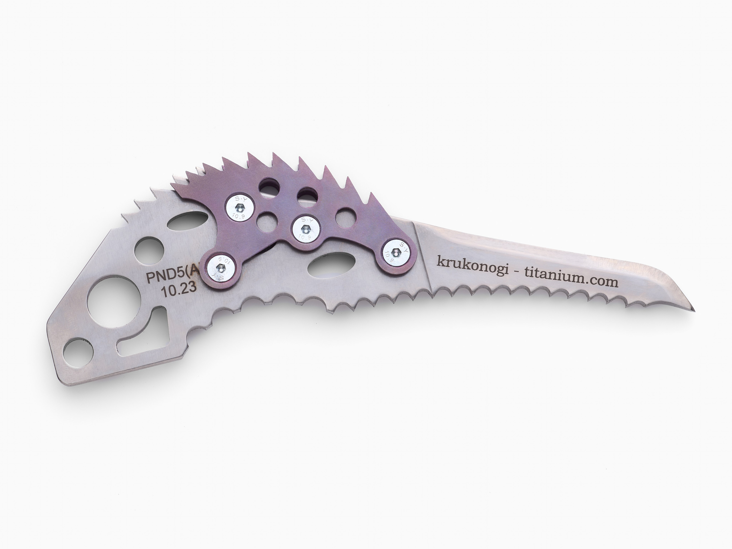 Спорт, туризм, фитнес. Предметная фотосъемка в Алматы. Предметный фотограф для маркетплейстов Артур Ахмадиев