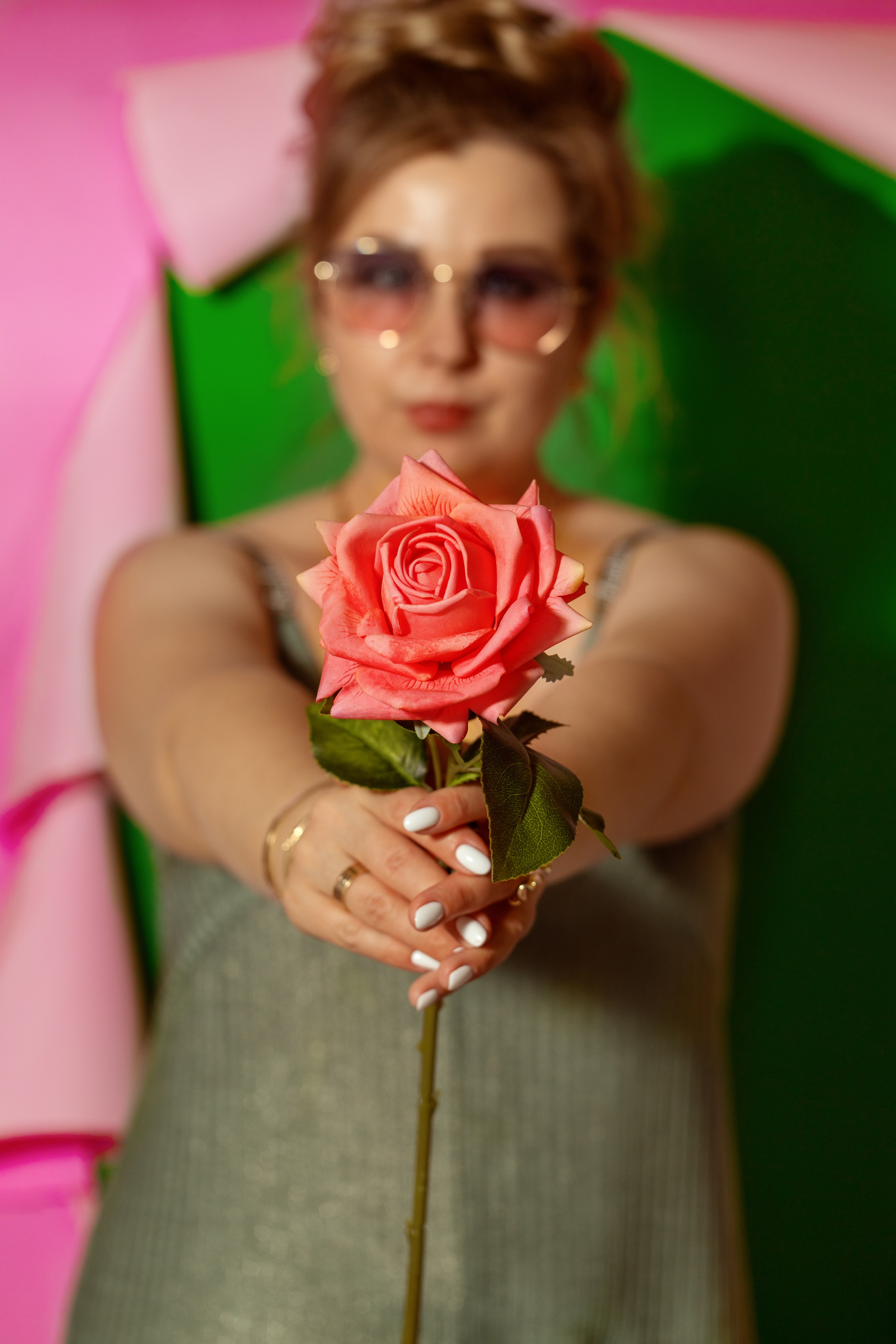 Красное на зеленом. Индивидуальный фотограф в Сергиевом Посаде Наталья Румянцева