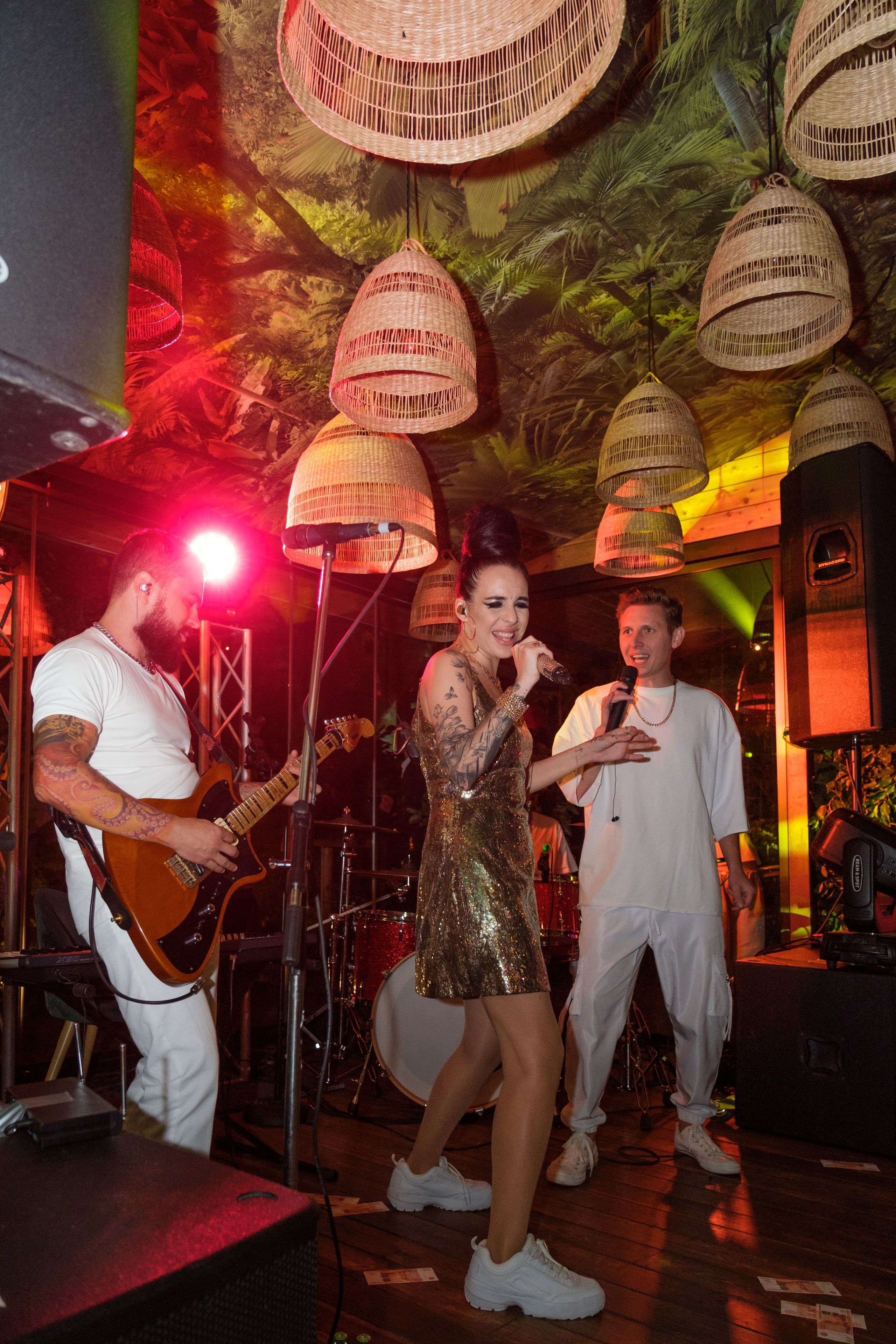 Кот и Дракон. Свадебный Видеограф Фотограф в Сочи