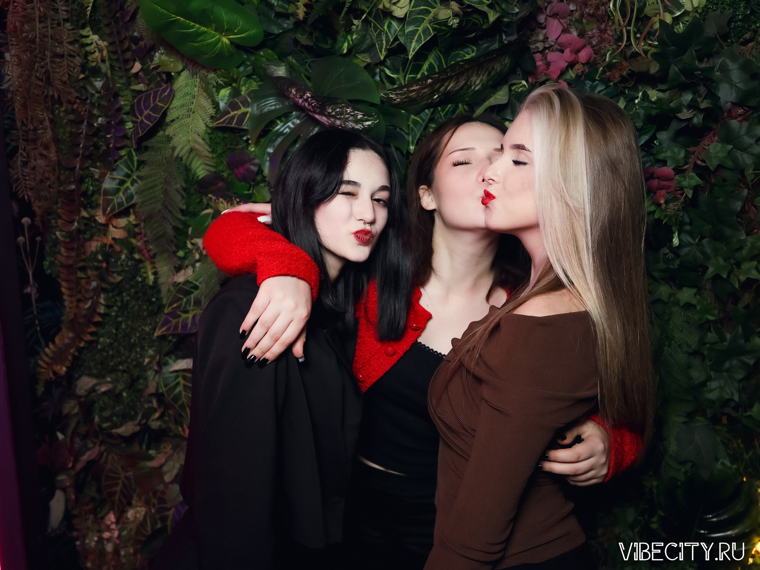 DOUBLE U. VIBECITY.RU Вайб Сити Ру Фоторепортажи Фотоотчеты Калининград