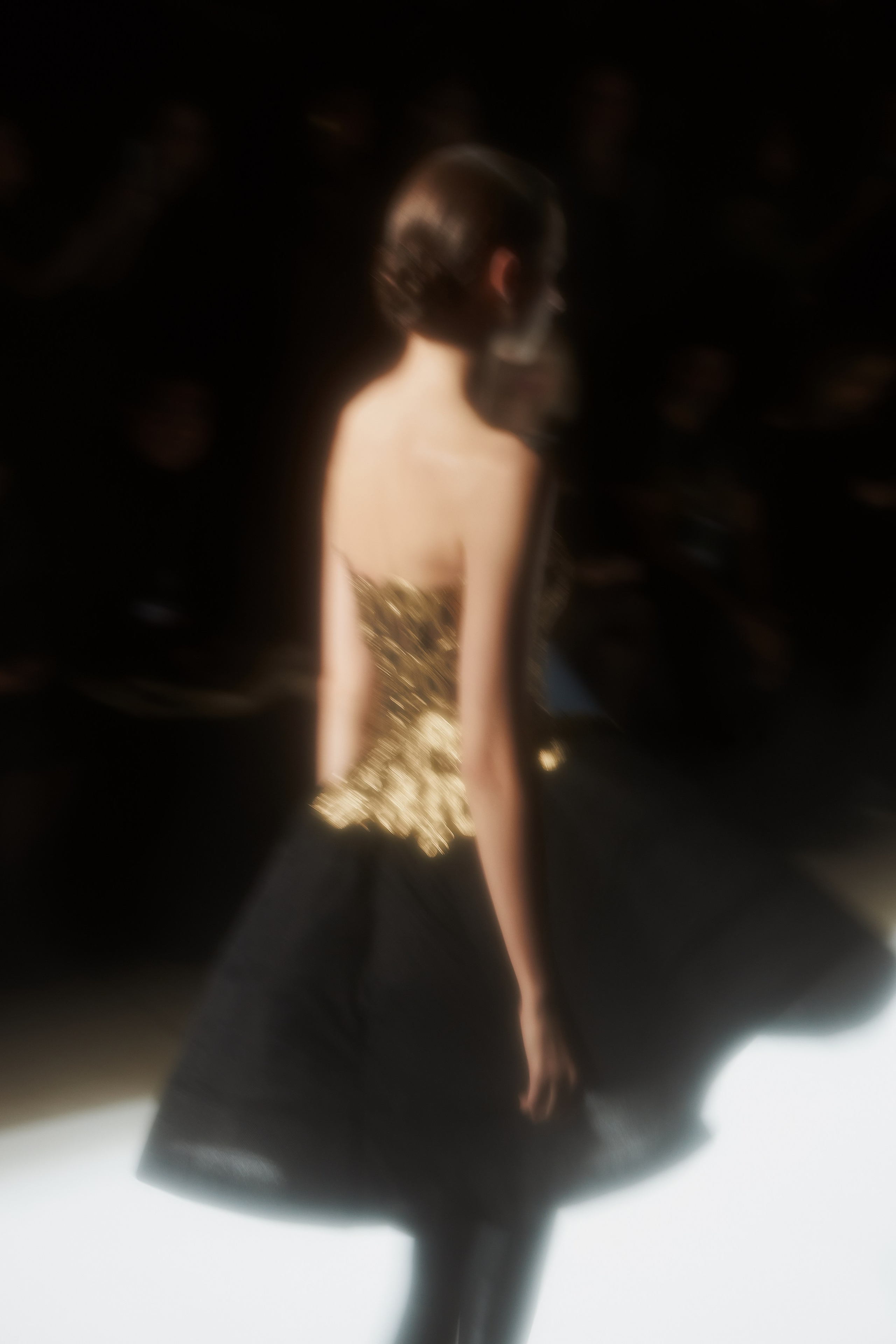 Неделя Моды в Москве Октябрь 2024 (Цвет). Фотограф в Мурманске Оксана Черноморец