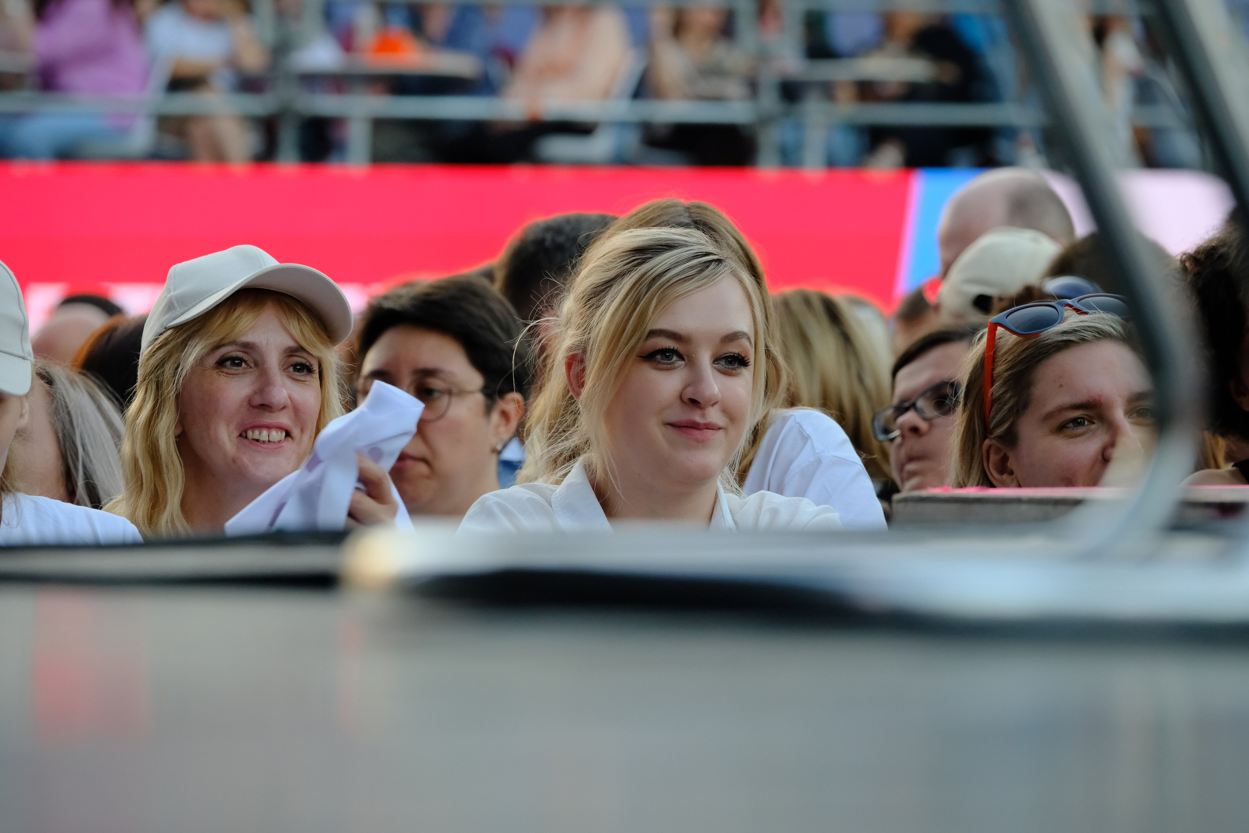 Диана Арбенина (группа «Ночные снайперы») — Москва, МТС Live Лето 2024. RedGeek - блогер и стручњак за образовање и ИТ Кирил Ситнов