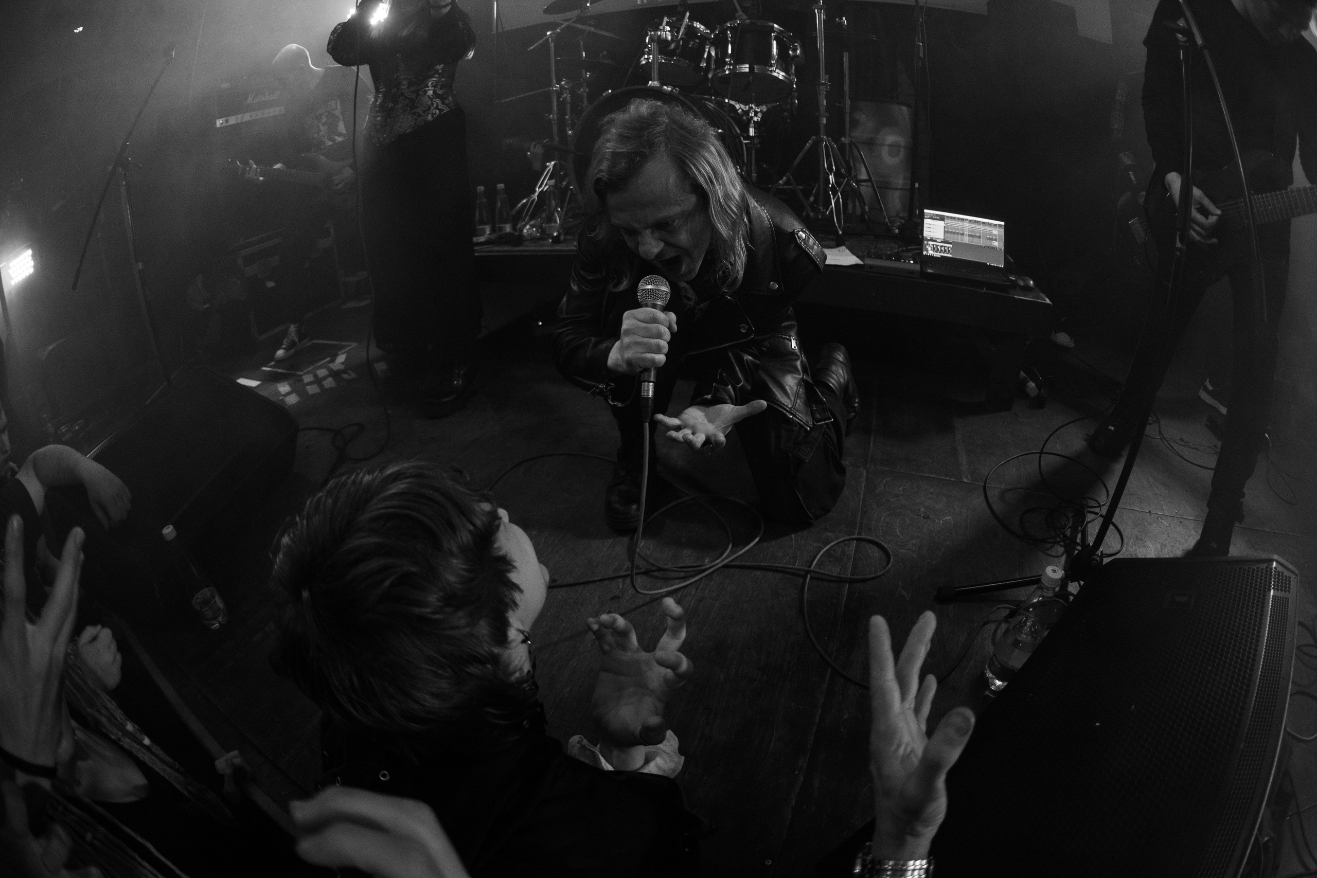 Фестиваль «Doom на Неве IV»|Ласточка. Концертный и репортажный фотограф в Санкт-Петербурге Слава Пахомов