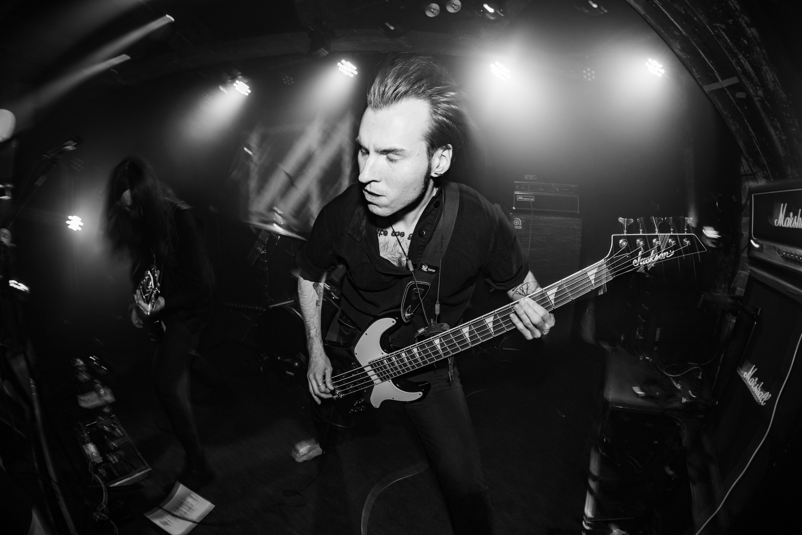 ИЛ • Minuala • Khlad|Цоколь 2.0. Концертный и репортажный фотограф в Санкт-Петербурге Слава Пахомов