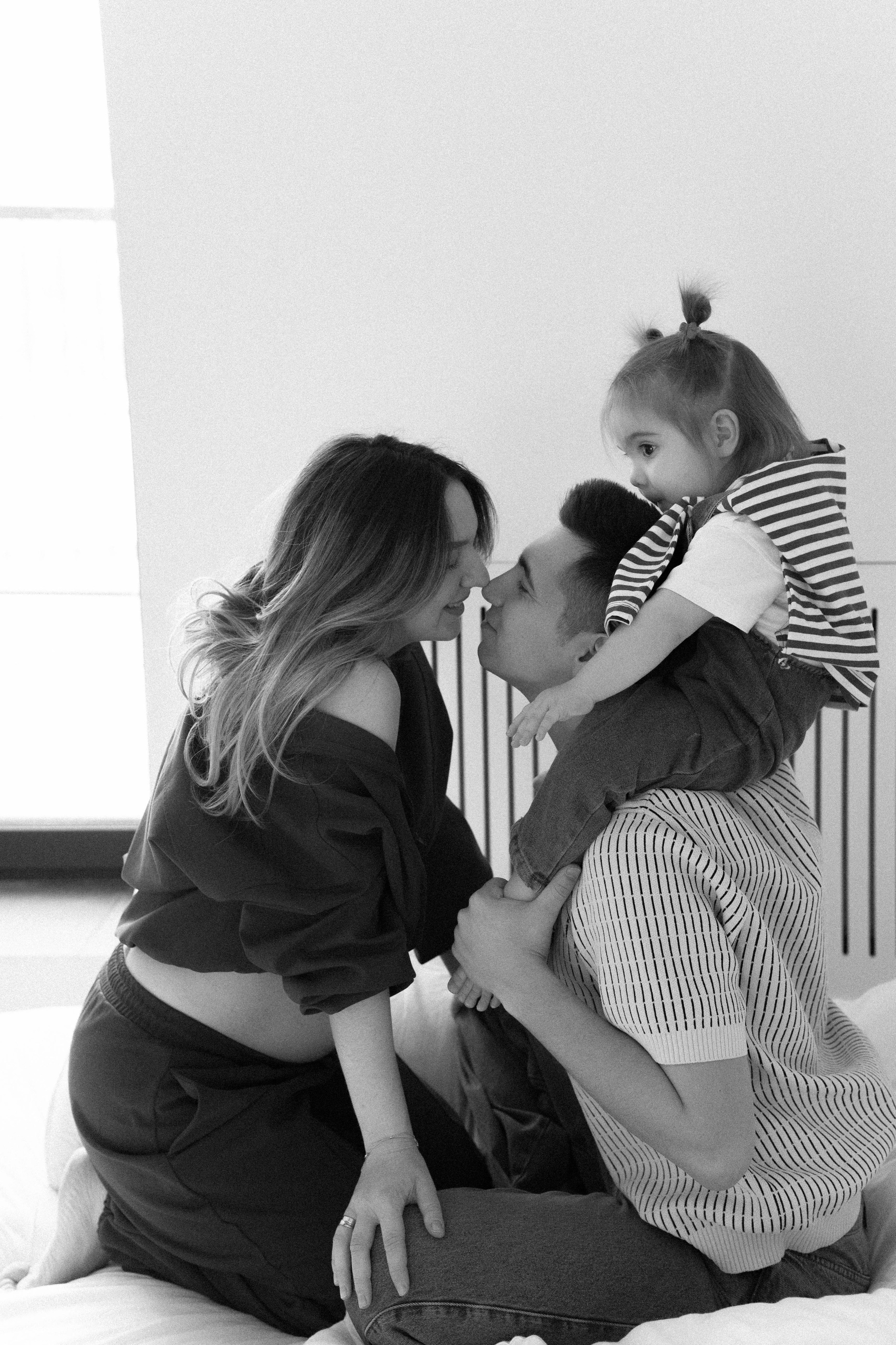 В ожидании +1. Фотография о важном