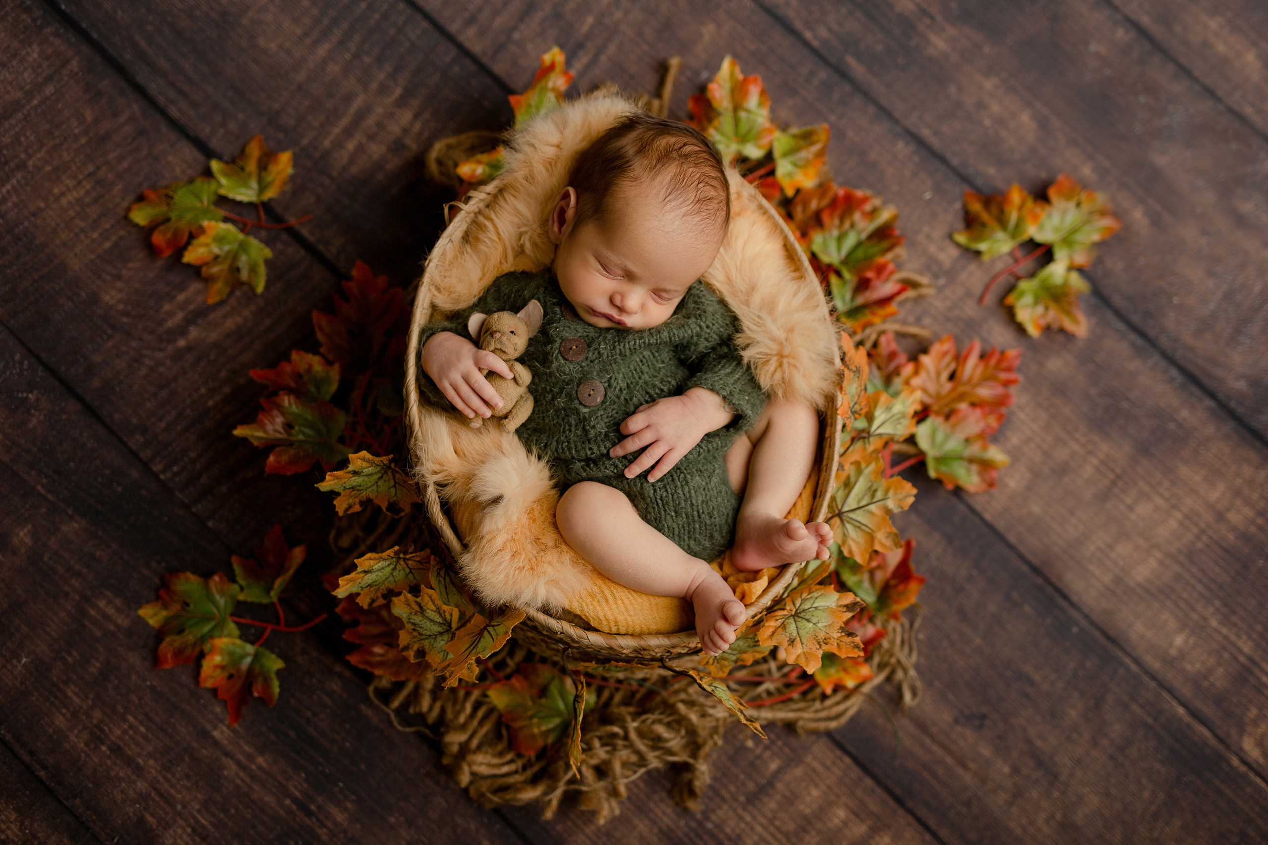 Ньюборн мальчики. Фотограф новорожденных, семейный, детский фотограф в Москве и Московской области