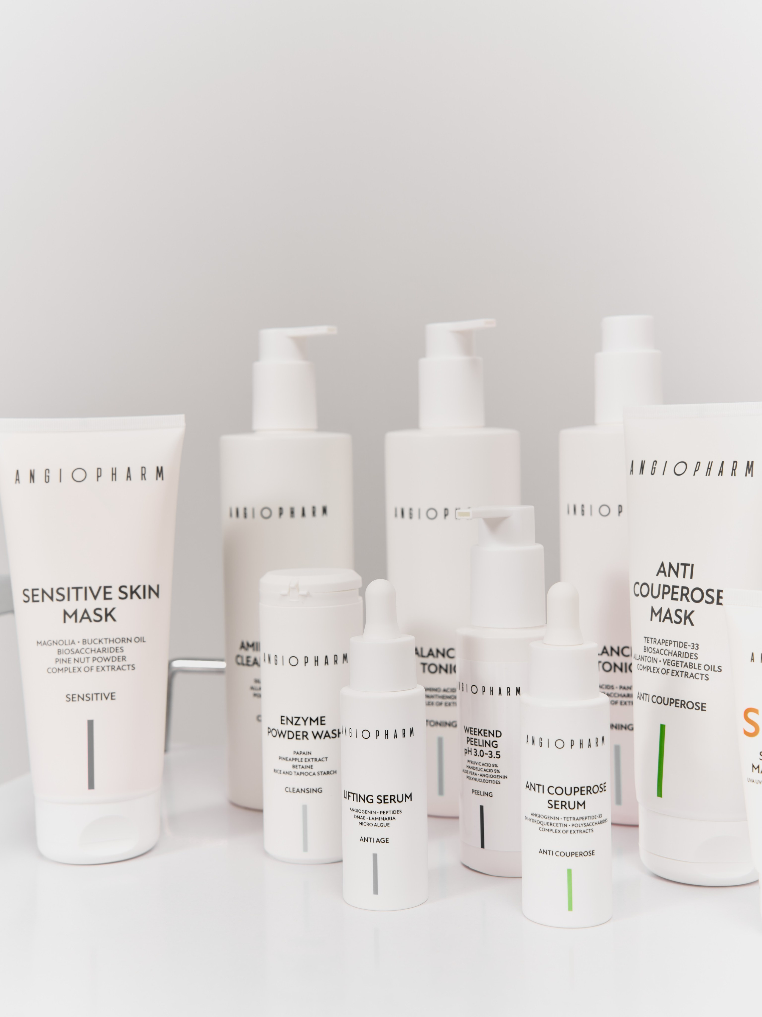 Клиника косметологии DALI. Фотограф для брендов одежды и маркетплейсов в Москве Рита Винтер