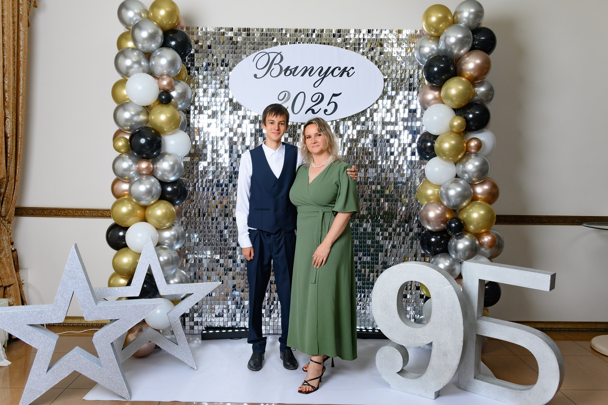 Выпускной 2025 9 кл. Семейный и детский фотограф в Новороссийске Лебедева Елена