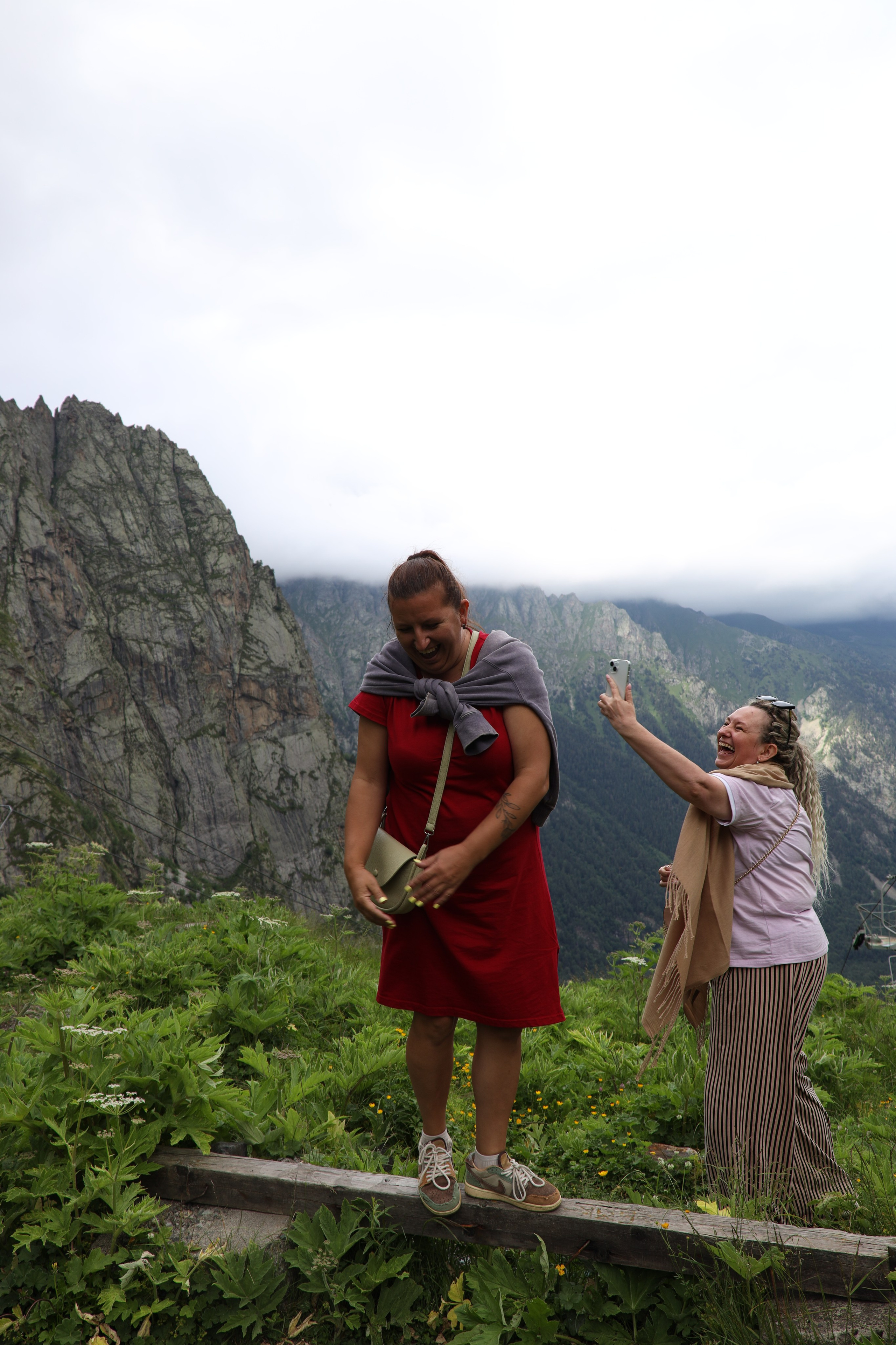 Северная Осетия июль 2025 год. Кармадон, Даргивз и Цей. Семейный детский фотограф Краснодарский край Оксана Колос