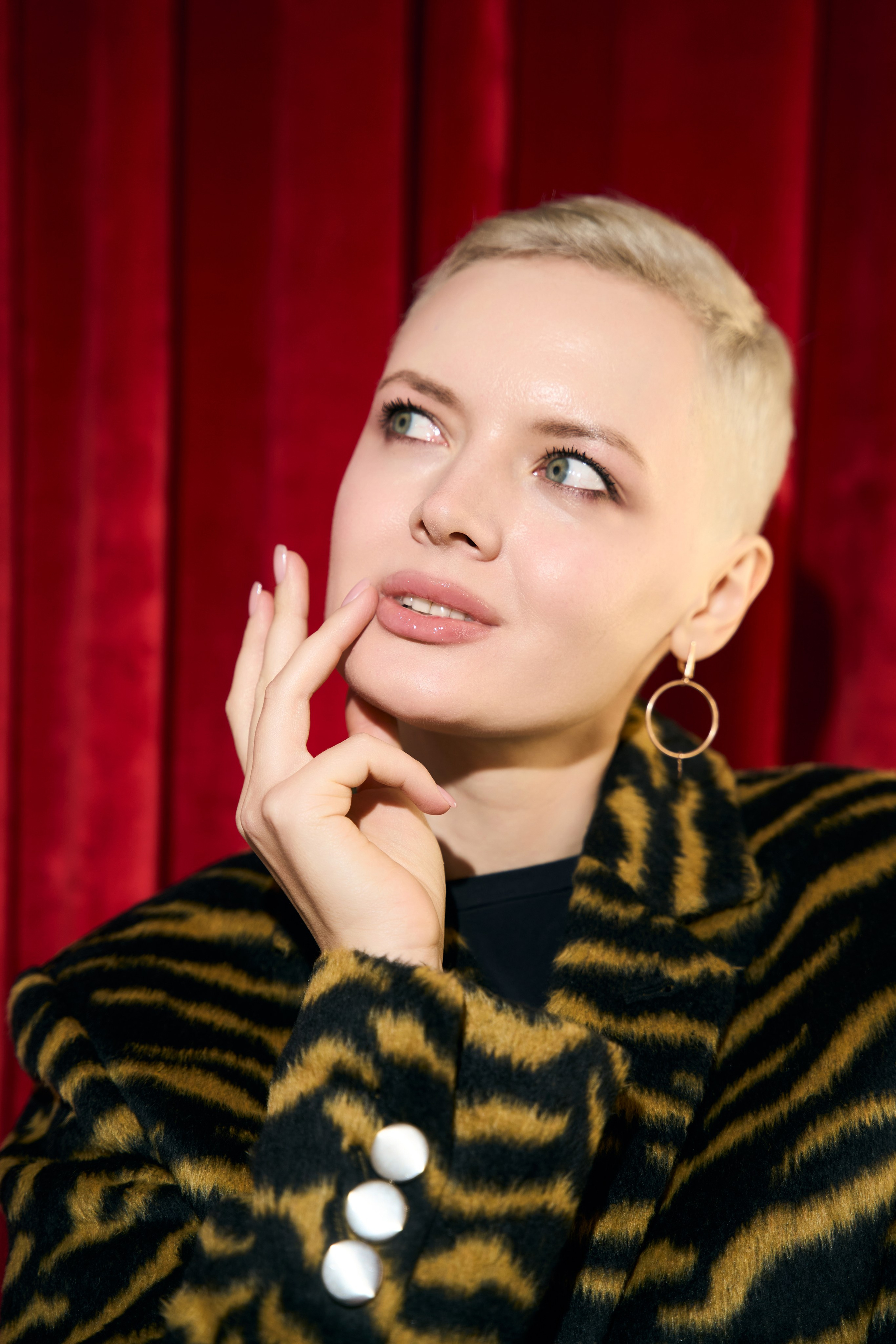 KRYGINA STUDIO X PEOPLETALK. ART фотограф NBIRDIE