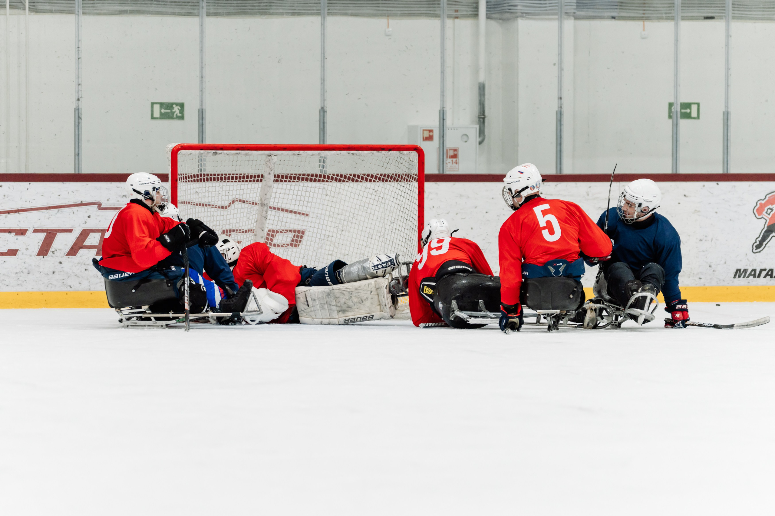 Игра в следж хоккей приуроченная 23.02.26 в арене Сталкер