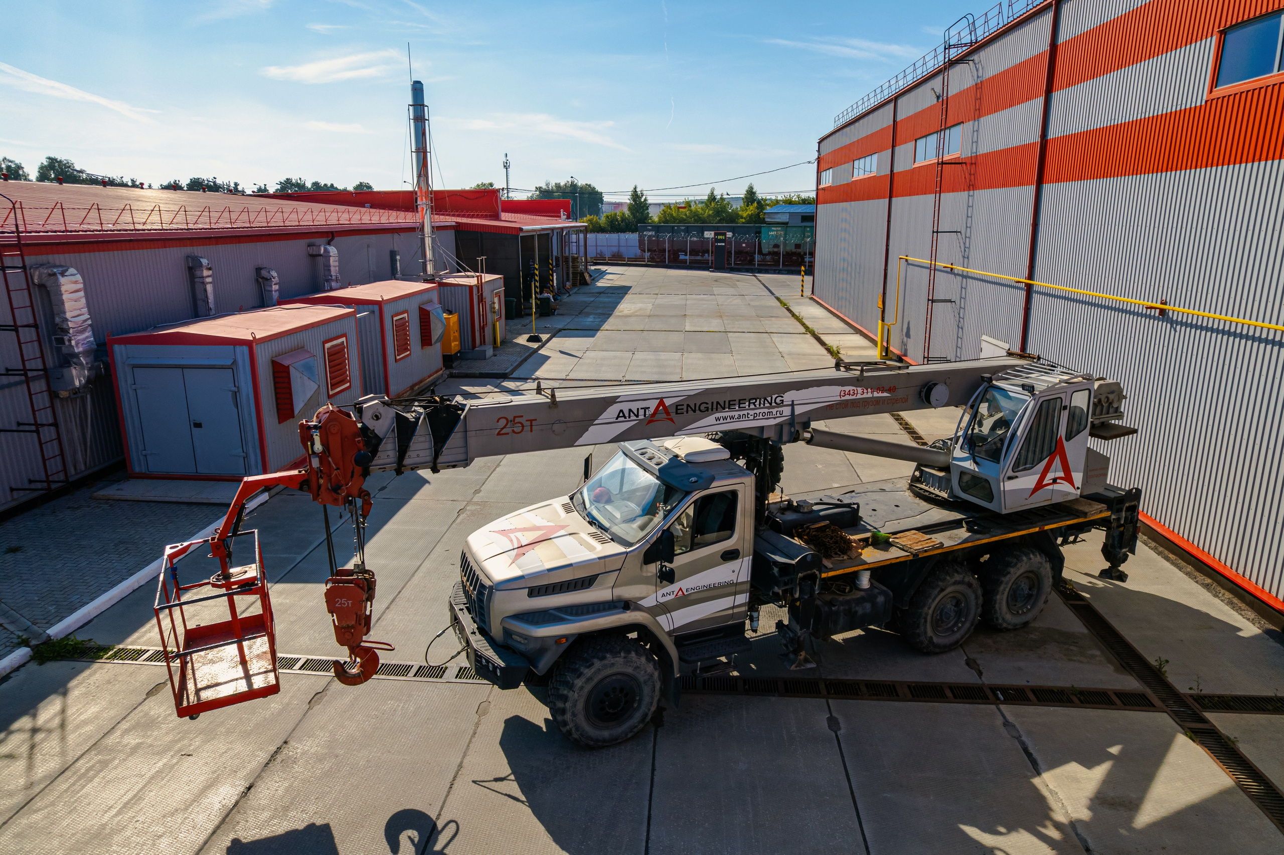 Производственная территория компании АНТ. Дмитрий Судаков, фотограф в Екатеринбурге и Москве