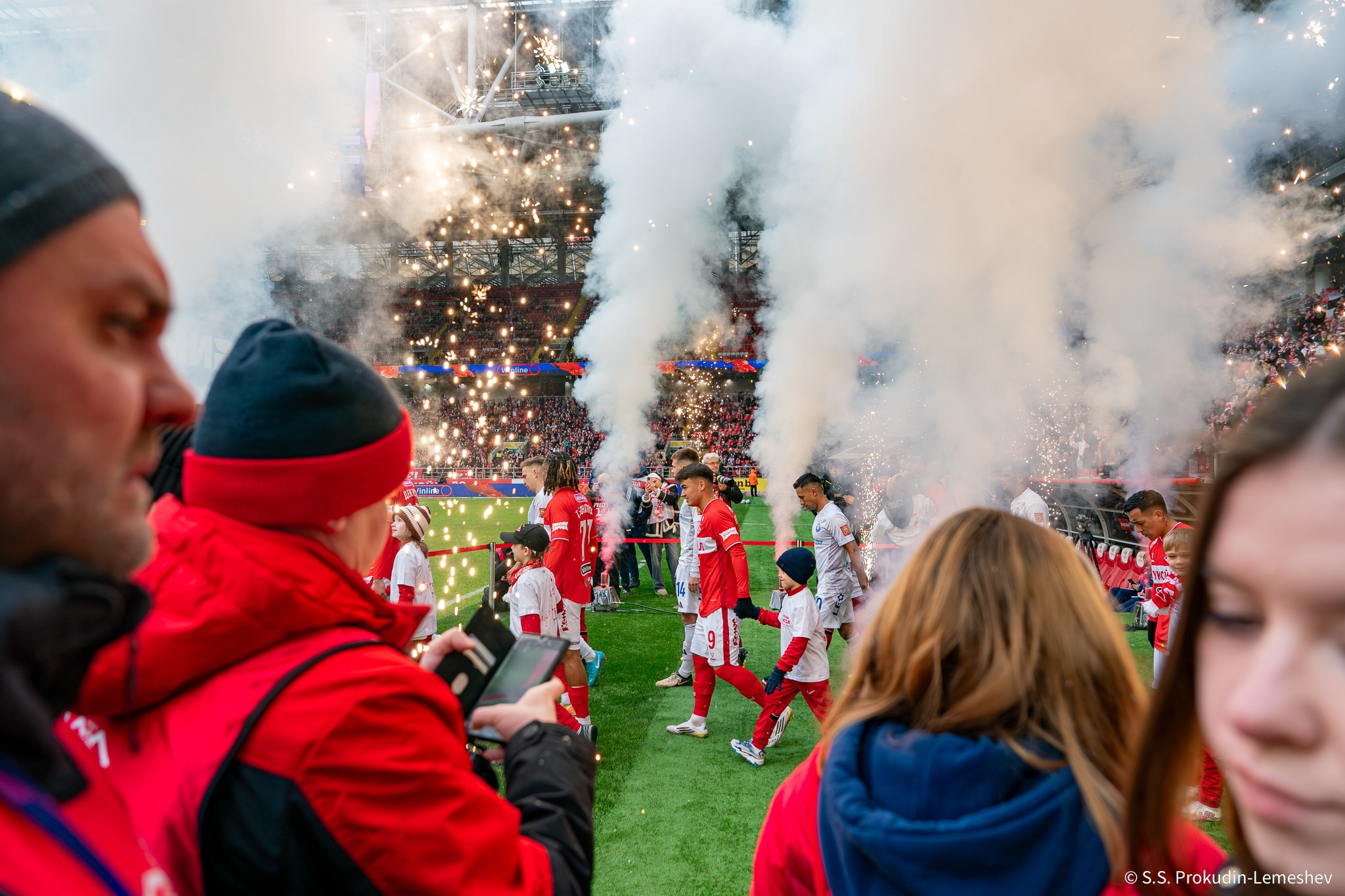 Спартак-Оренбург. Фотограф. Репортаж. Спорт. Концерты и мероприятия