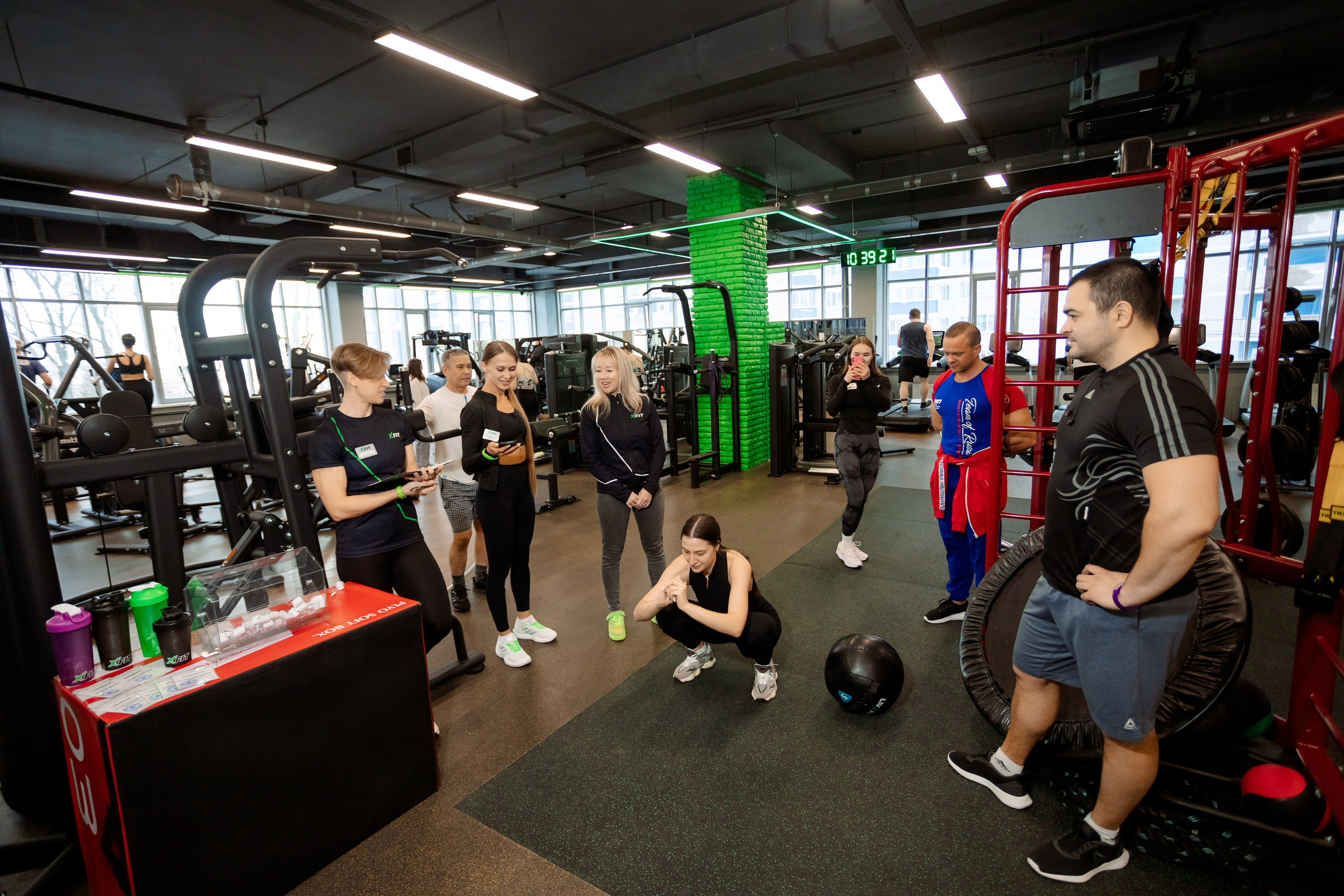 РЕПОРТАЖ: ФИТНЕСС-КЛУБ X-FIT. Профессиональный фотограф в Ижевске Леша Петров