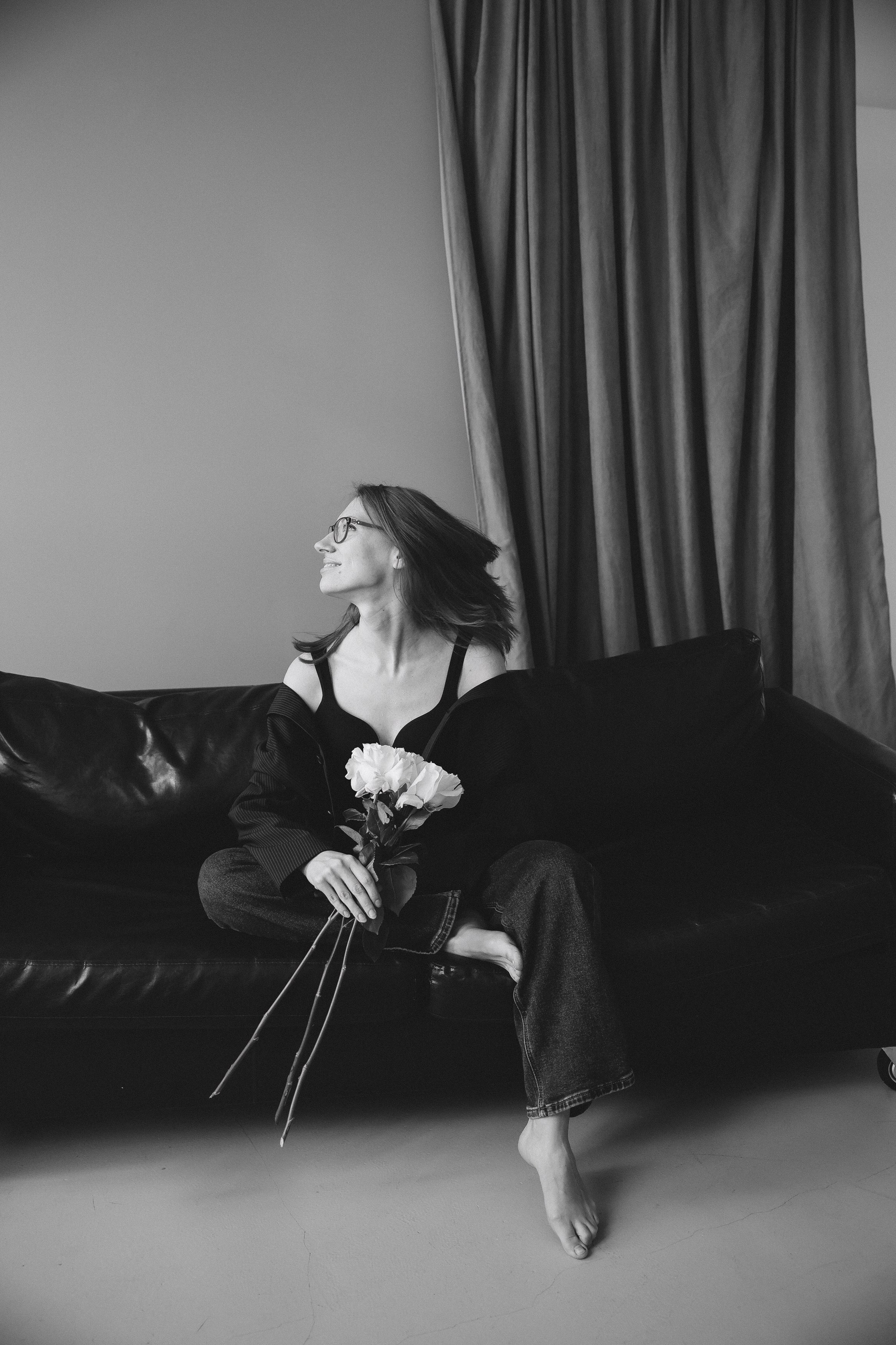 Индивидуальная фотосессия для девушки Женская фотосессия в студии. Фотограф Владимир Москва