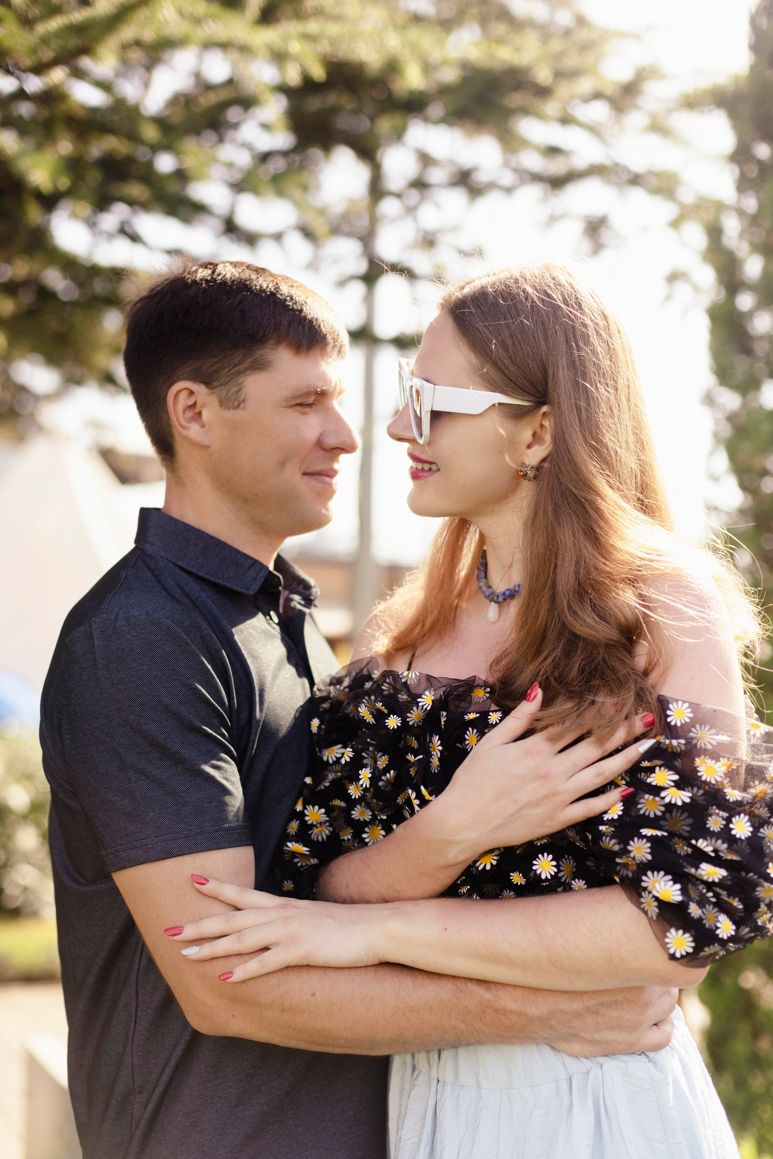 Радостные моменты в тени кипарисов. Reportage and staged photographer Natalia Sannikova