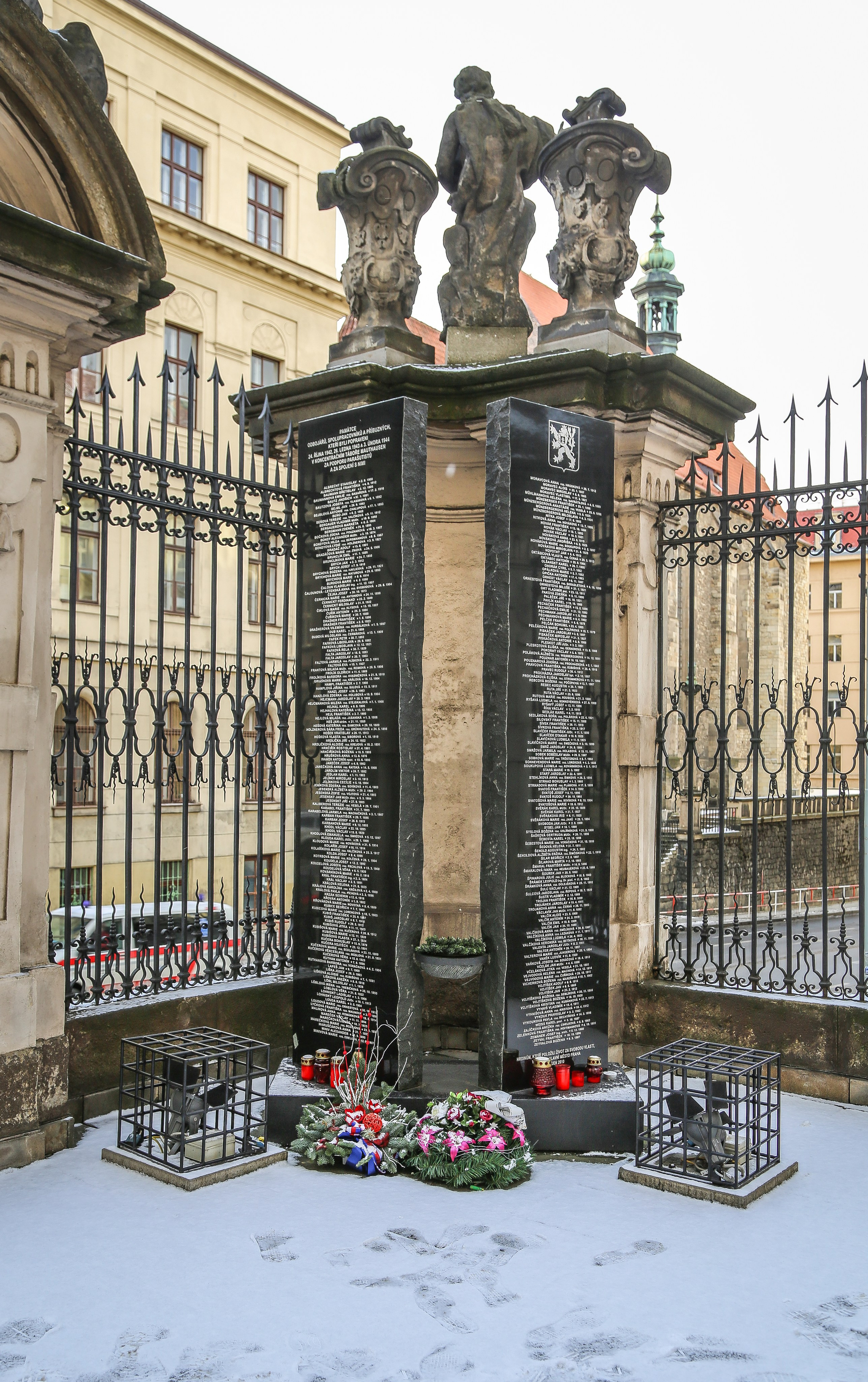 Чехия: Прага — Гейдрихиана. Дарья Письменюк / Darya Leitstern — фотограф, музыкант, журналист, путешественник