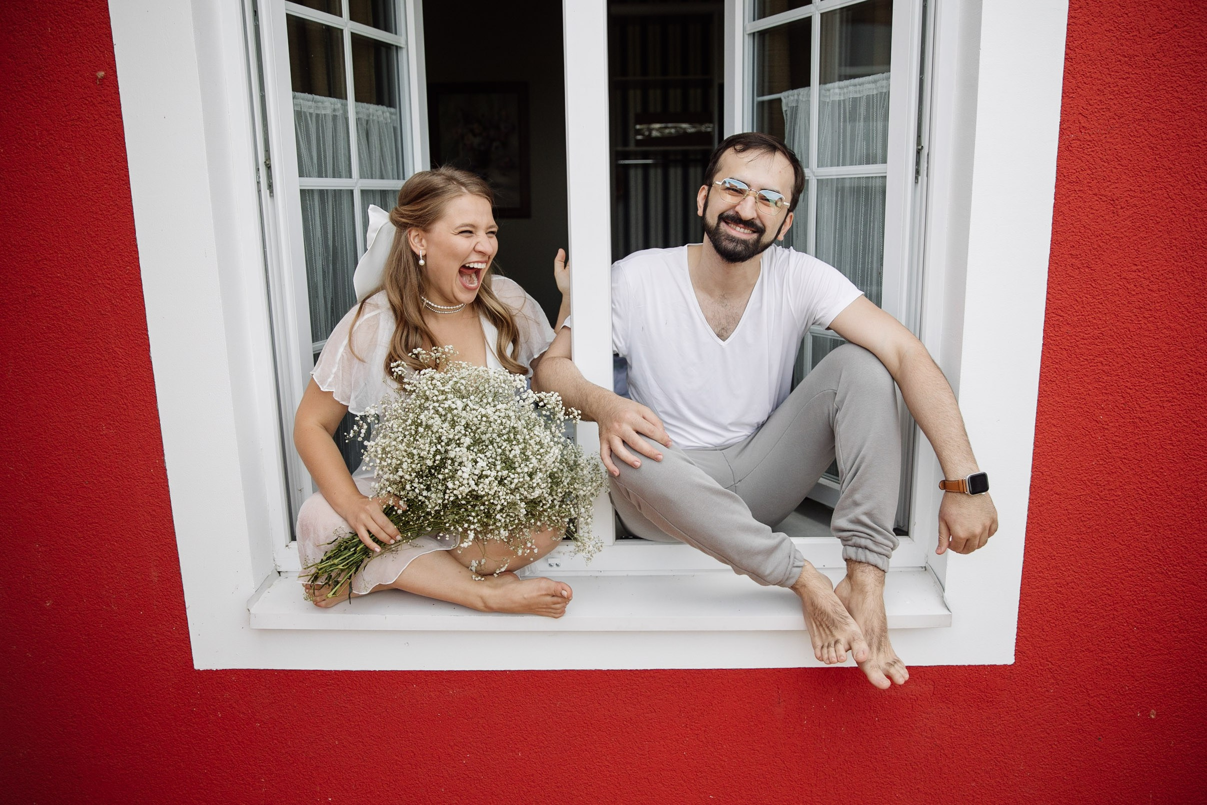 RED. Wedding photographer in Europe