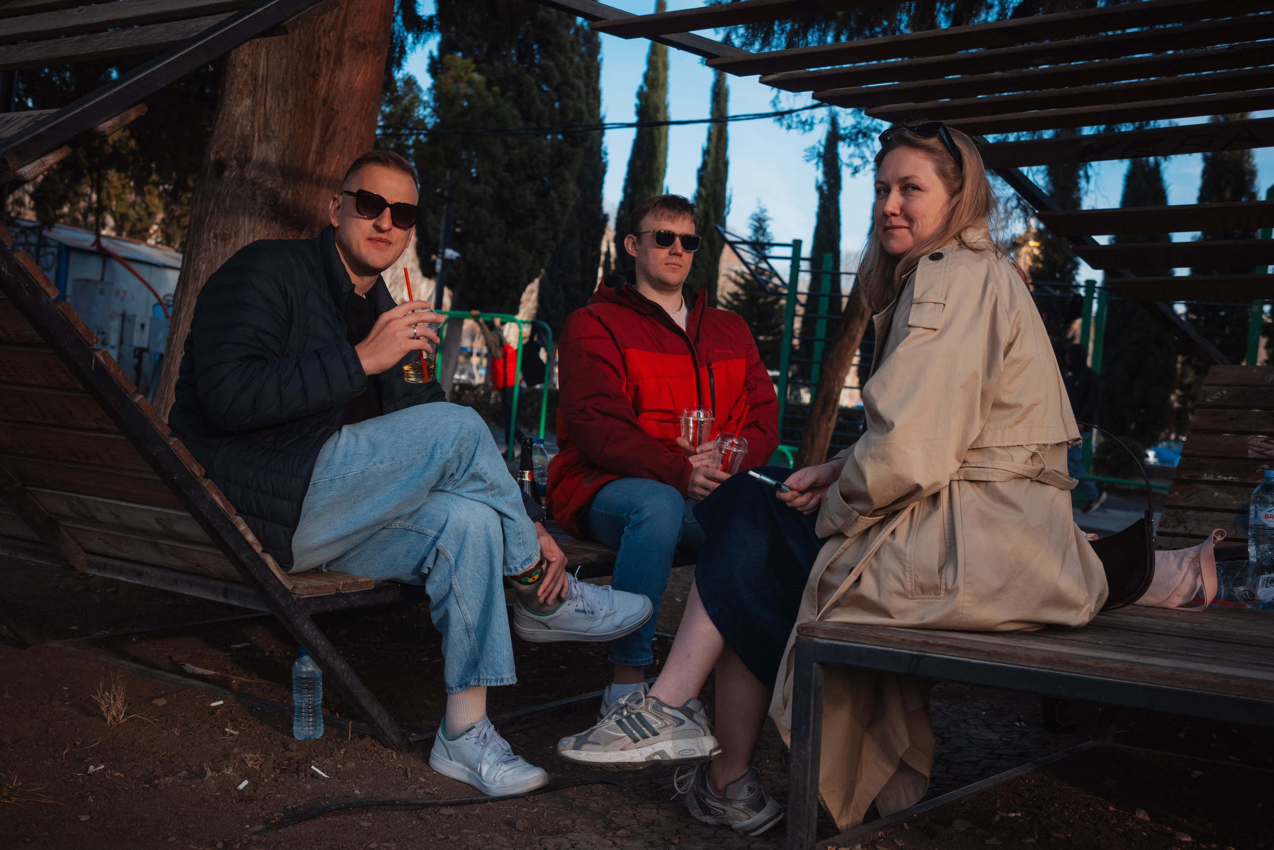 WALKING AROUND TOWN. ANASTASIA SYUTKINA PHOTOGRAPHY