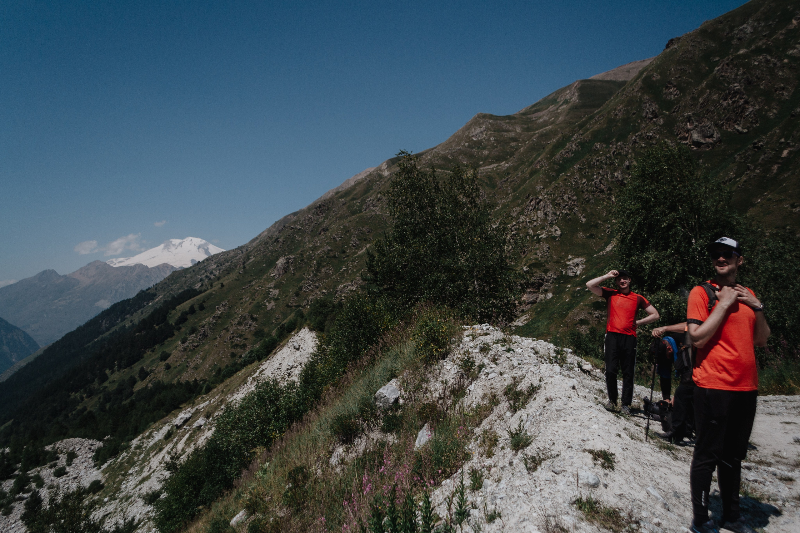 Ущелье Адыл-су | выход с группой. Фотограф Настя | Экспедиции и лайфстайл
