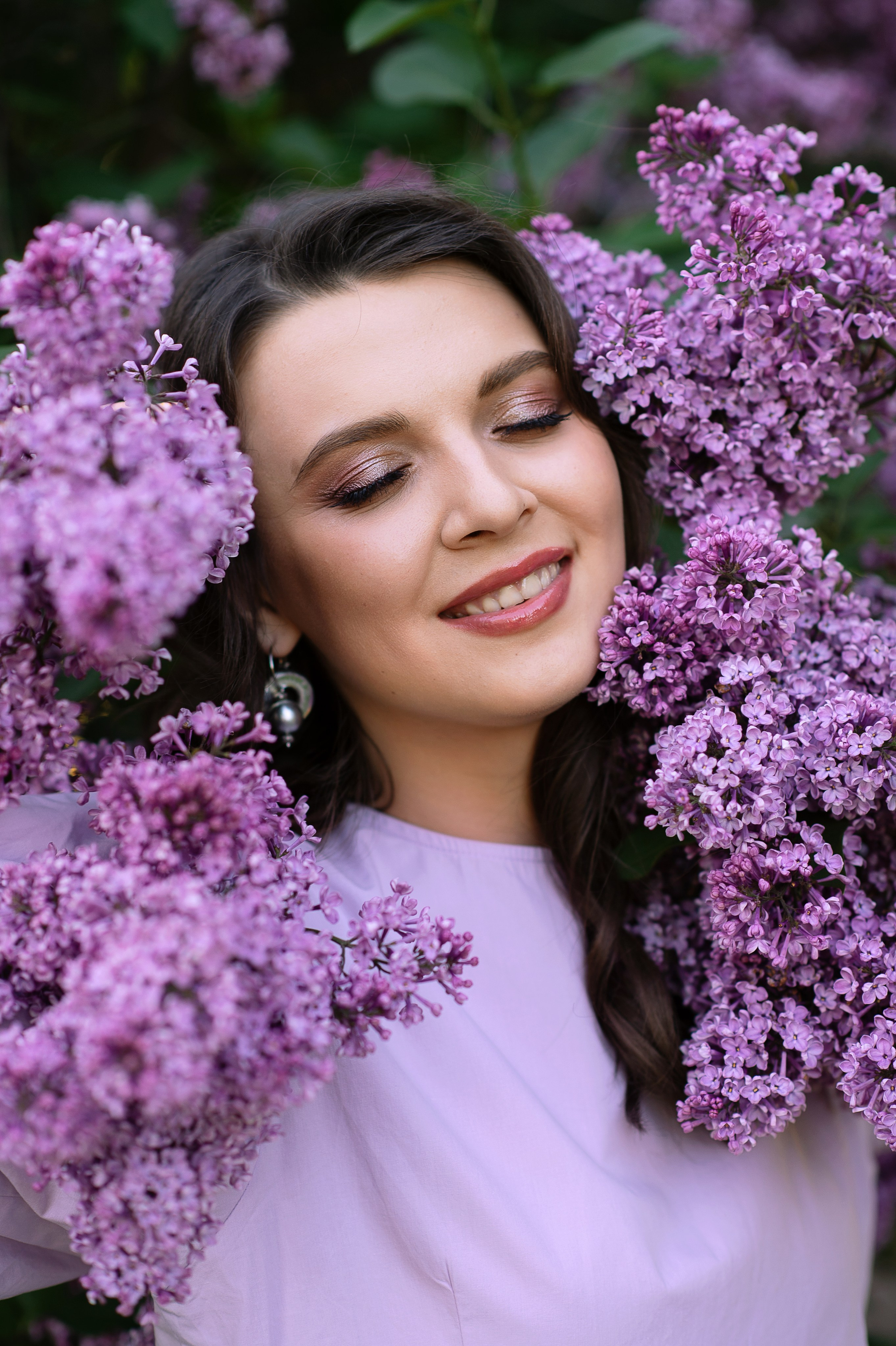 Фотосессия в сирени. Фотосессии в Москве, женский и семейный фотограф Юлия Михайленко