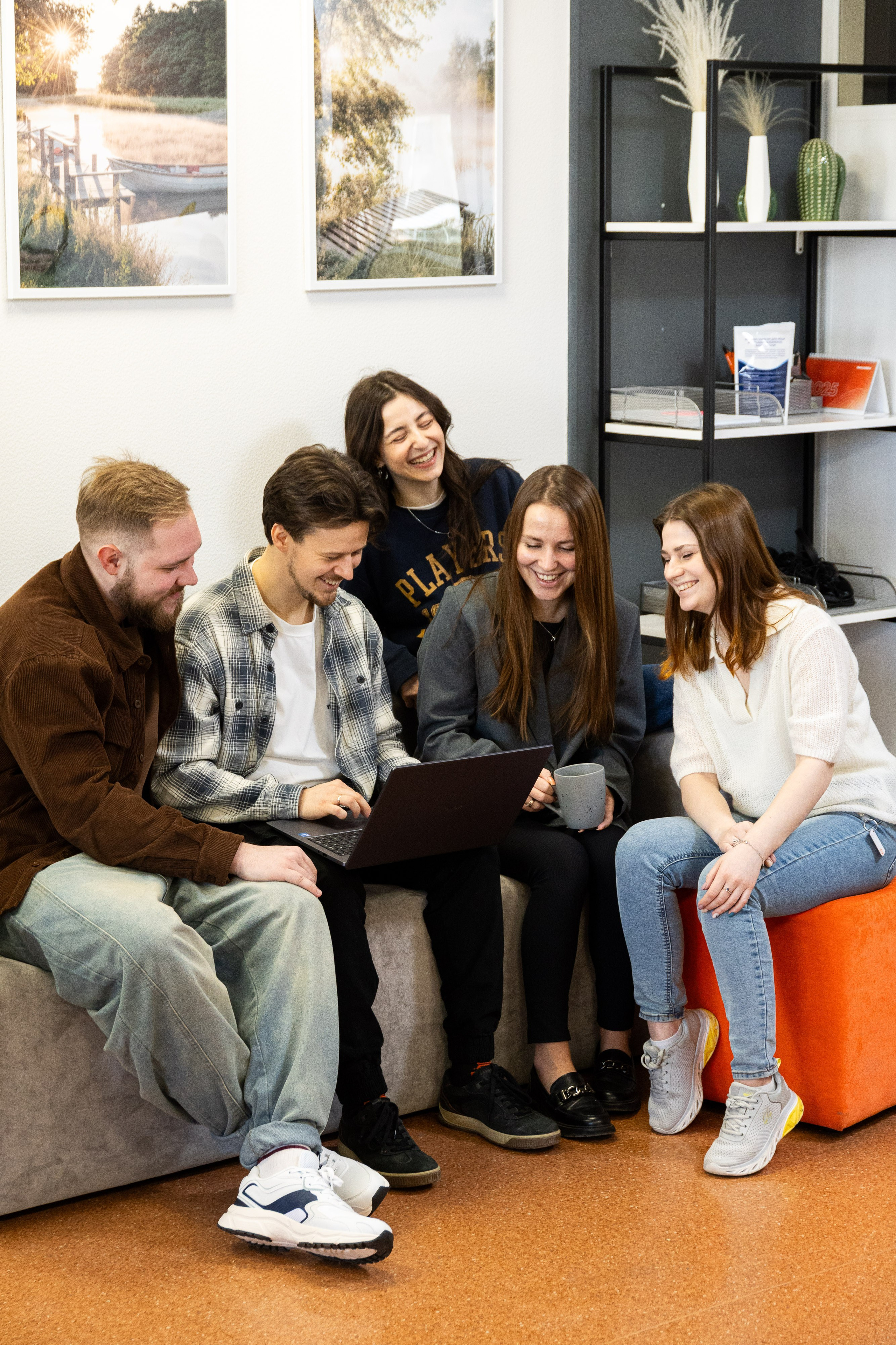 Фотосессия для соцсетей Naumen. Фотограф Родион Нарудинов