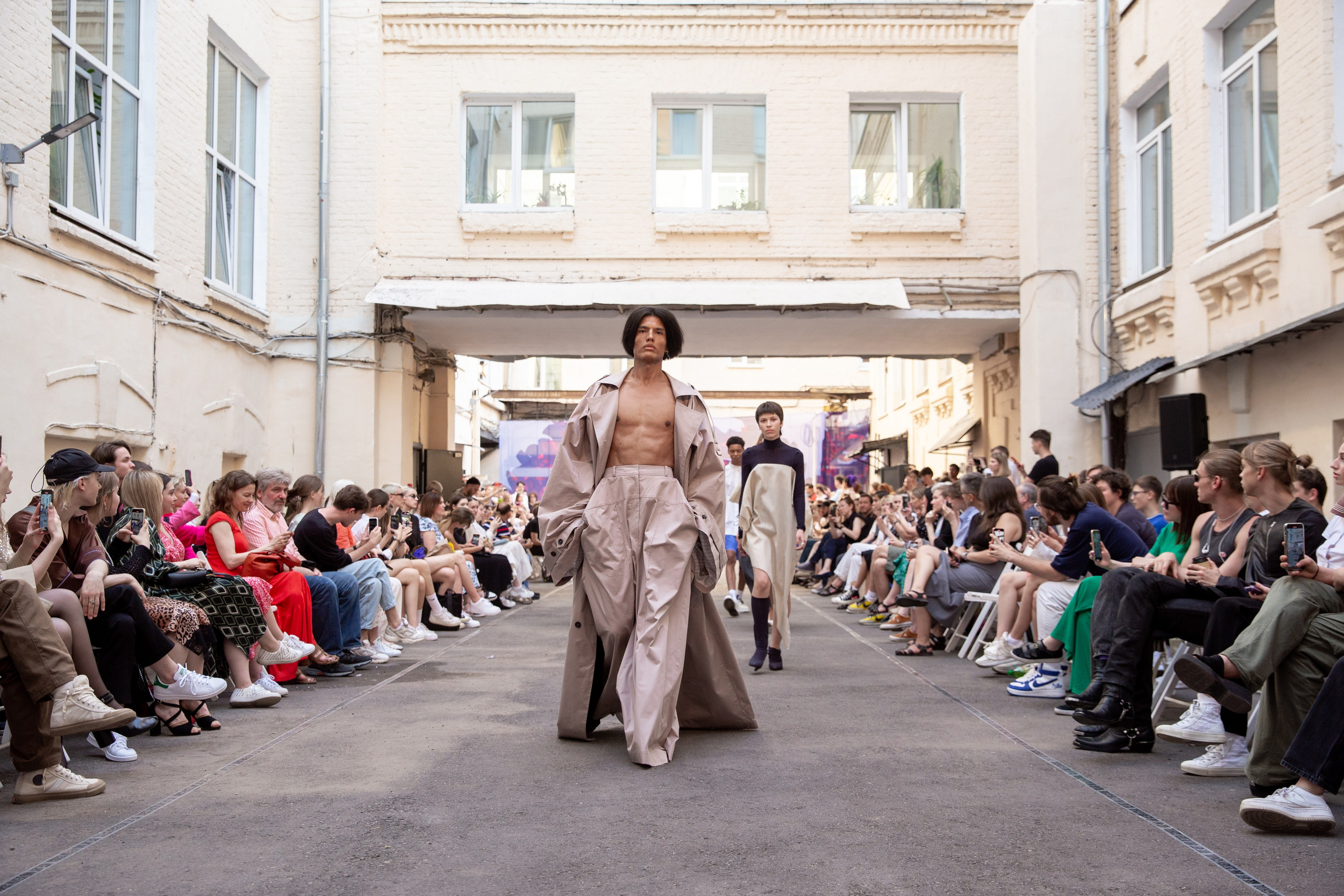 Показ ❘ HSE. Фотограф Полина Треногина