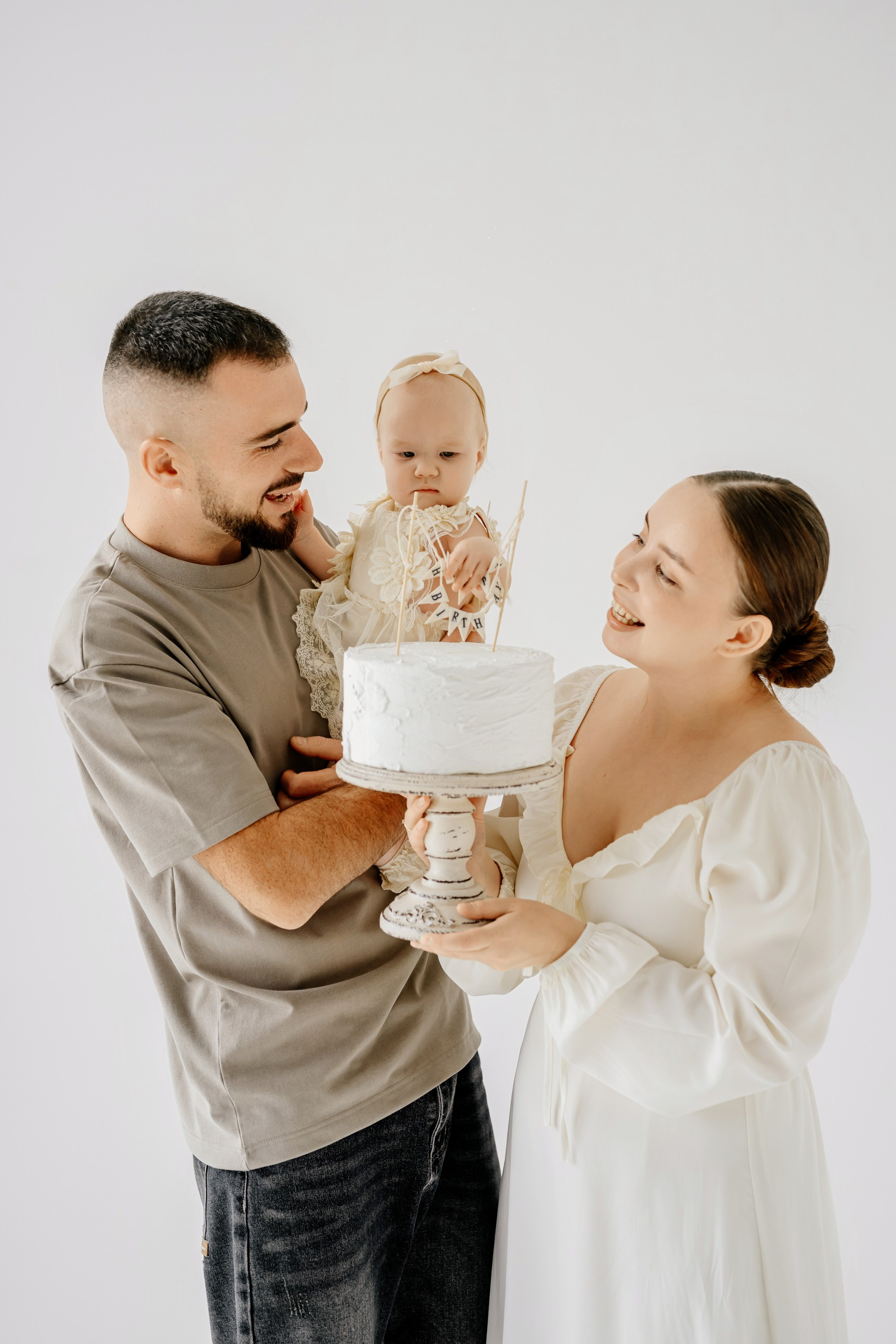 Фотосессия первый годик. Свадебный и семейный фотограф в Сочи Никита Пищов