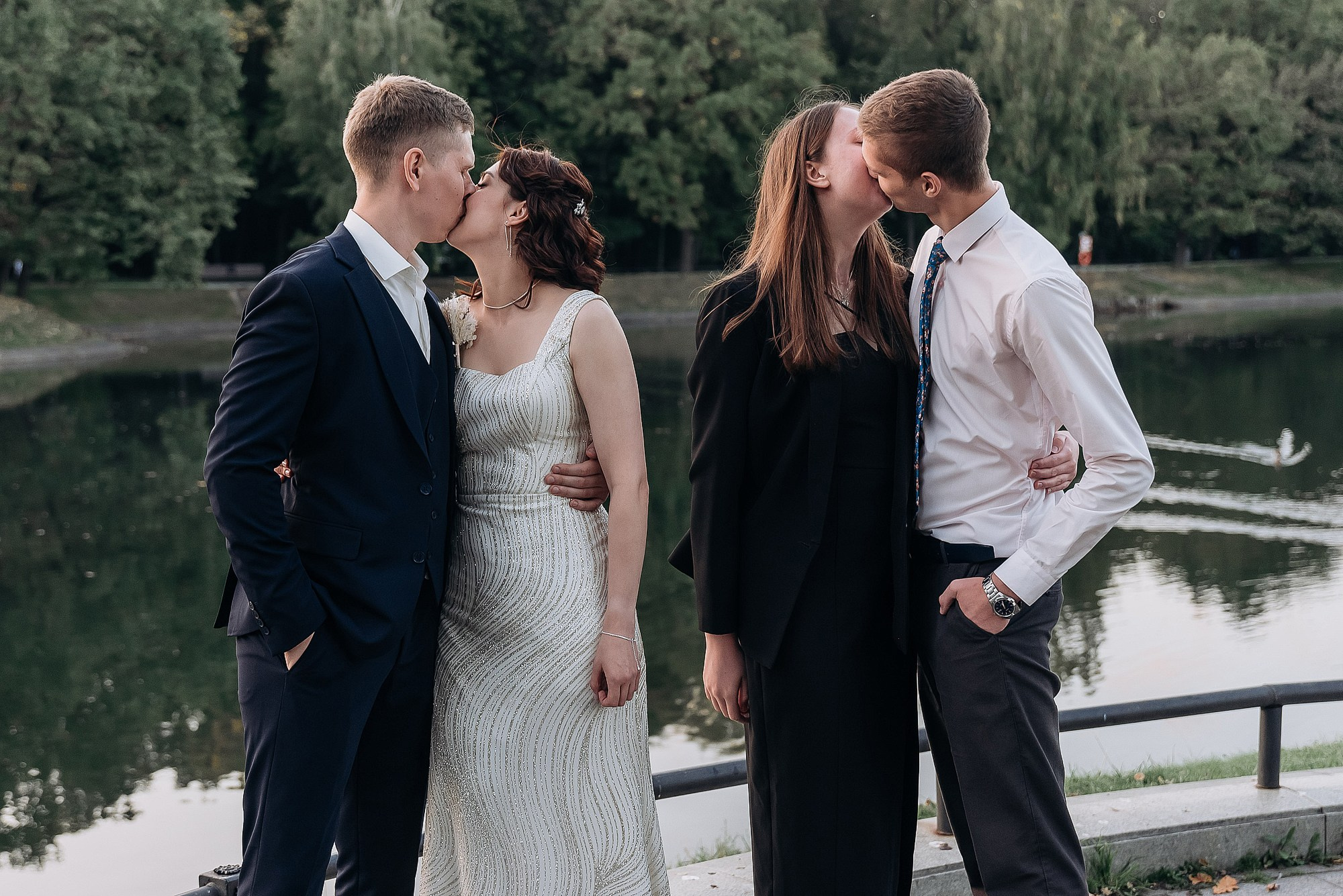 Денис и Екатерина ВДНХ. Свадебный фотограф в Дубне Алексей Фонарёв