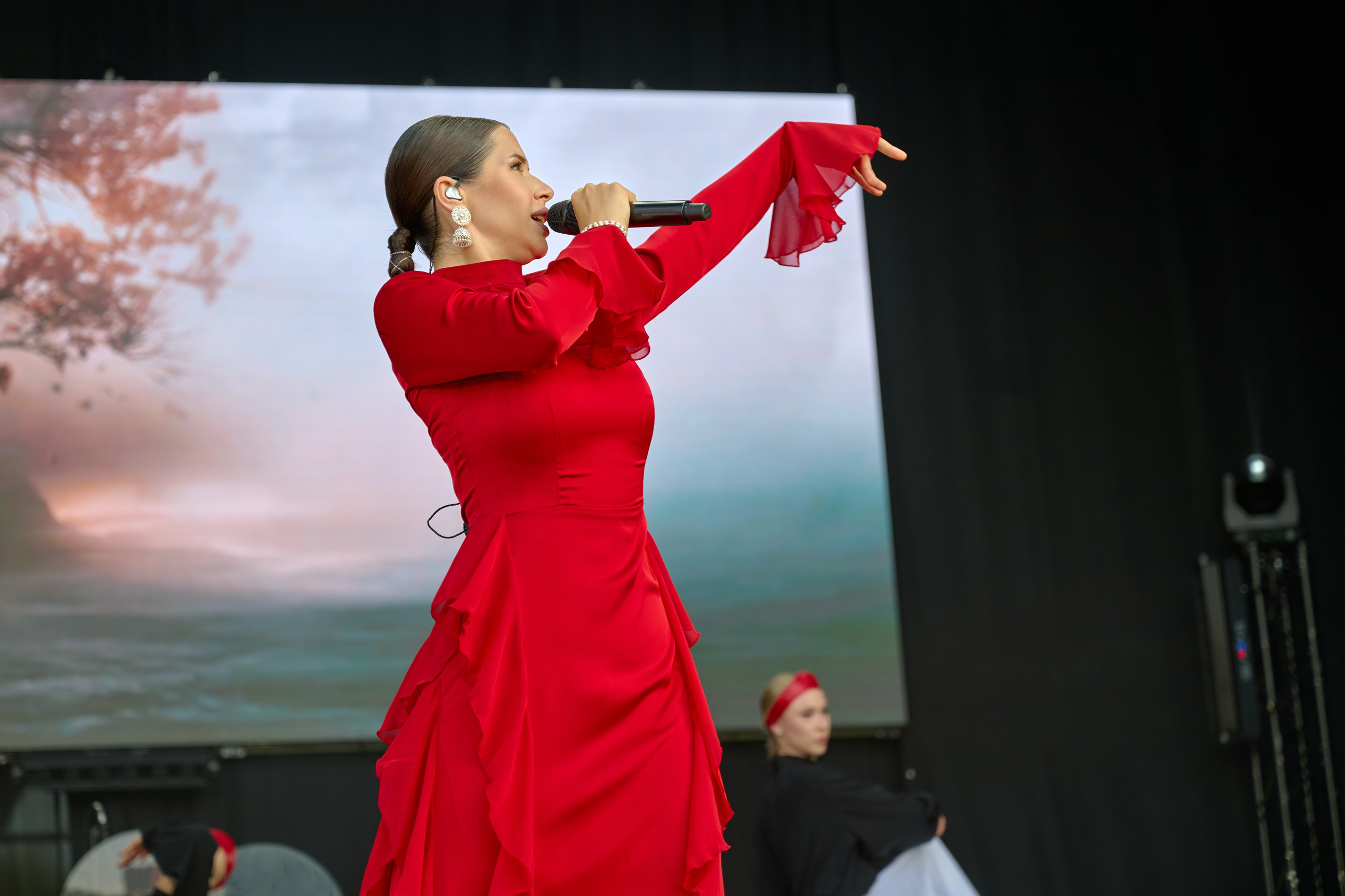 День молодежи вечерняя программа. Профессиональный репортажный фотограф Инесса Иминова