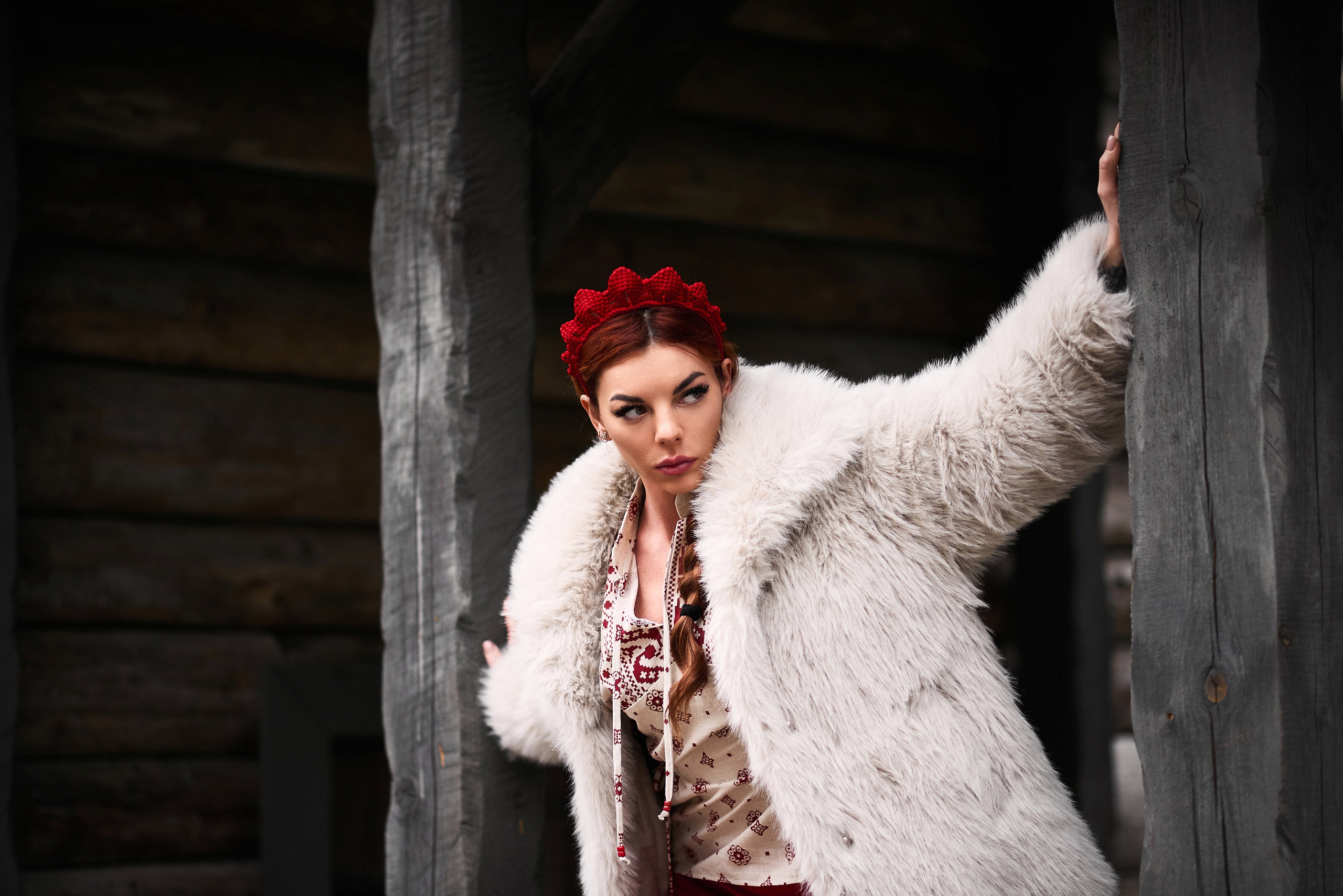 Индивидуальные фотосессии для женщин в Сочи, Адлере, Красной поляне, Розе Хутор. Фотограф для женщин и мужчин, контента для бизнеса в Сочи, Адлере, Красной поляне, Розе Хутор