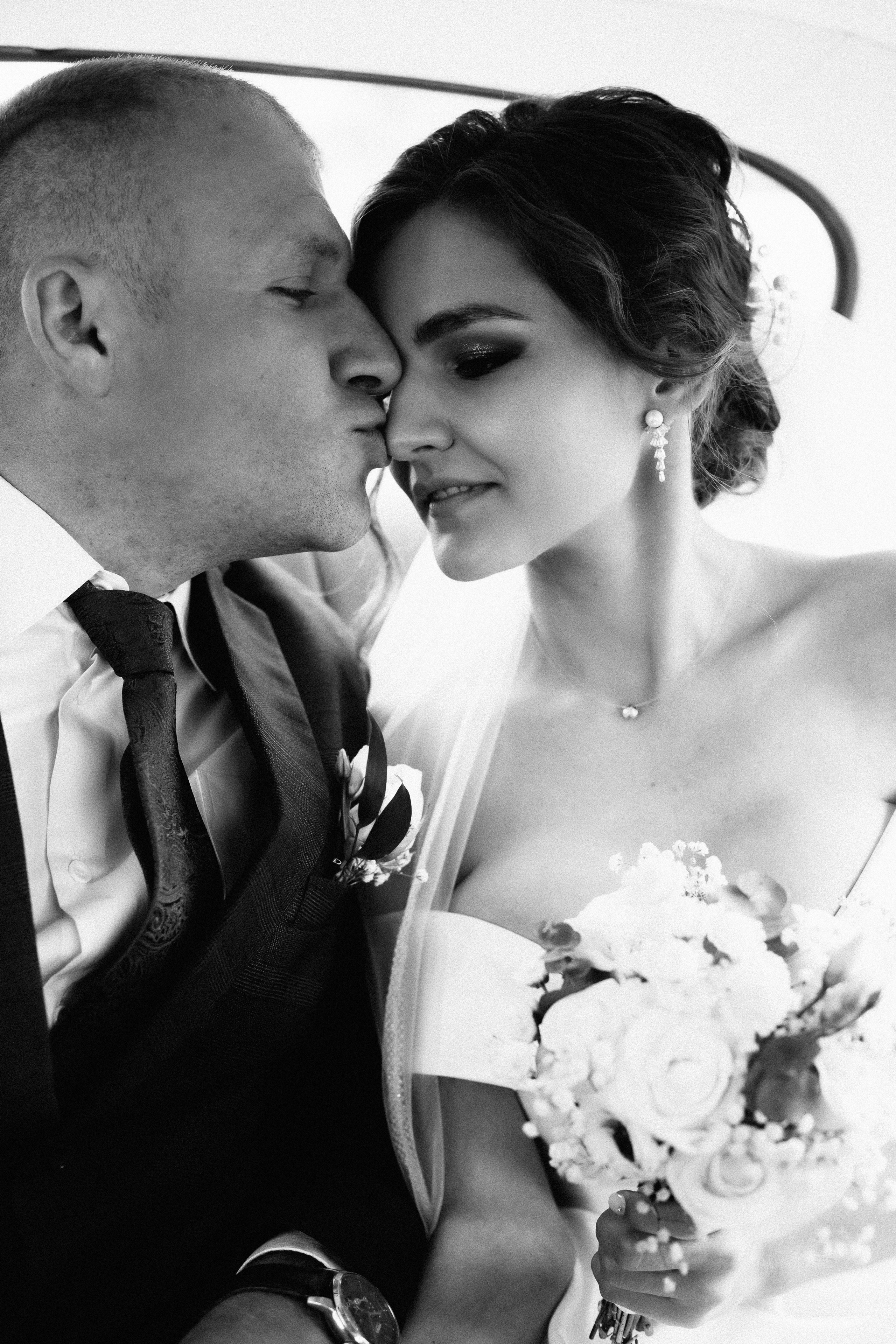 Пасмурно, гости, лимузин. Креативный и женский Фотограф Омске Наталья Лебедева