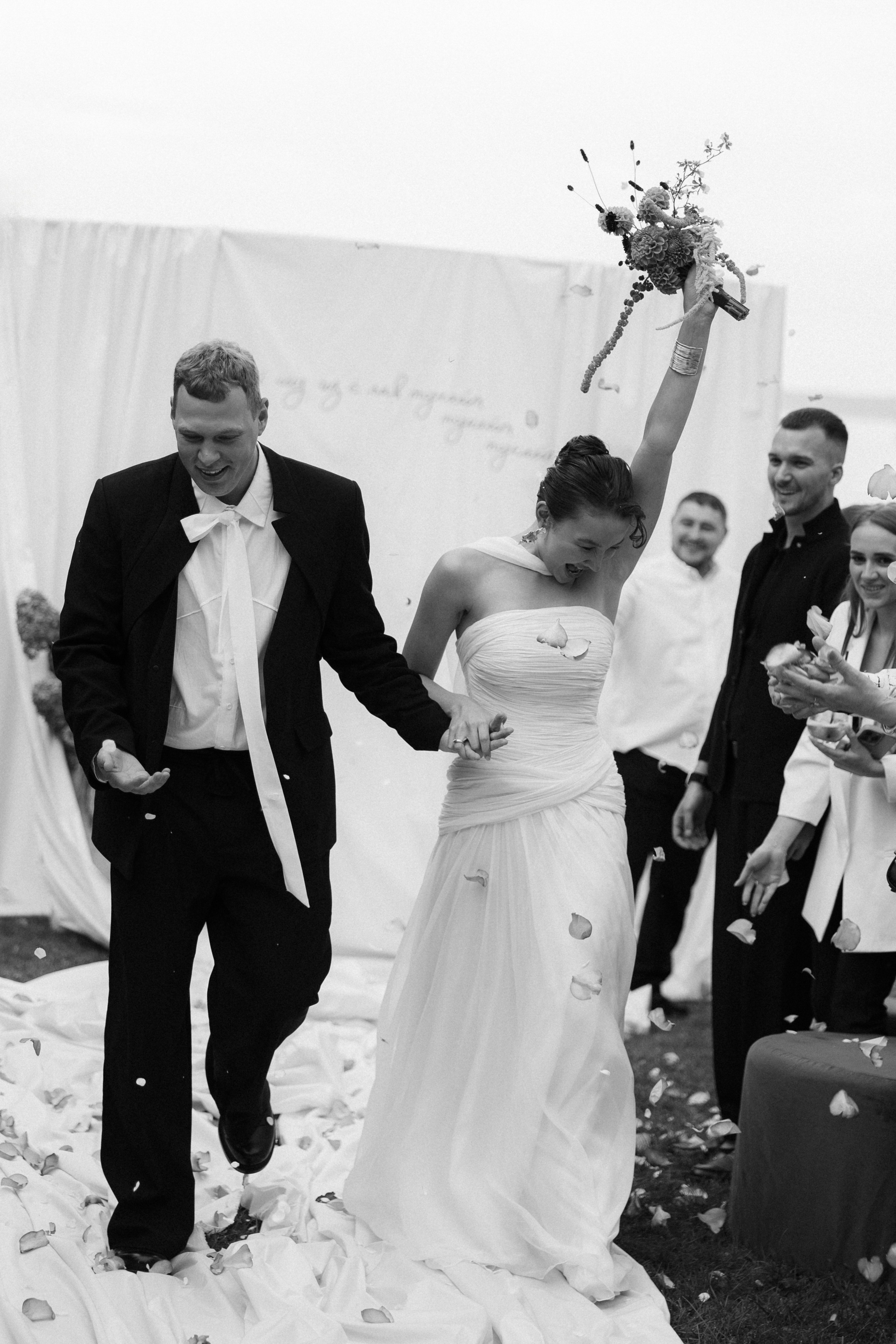 Ол ай нид из ё лав тунайт. Свадебный фотограф Алина Ампер