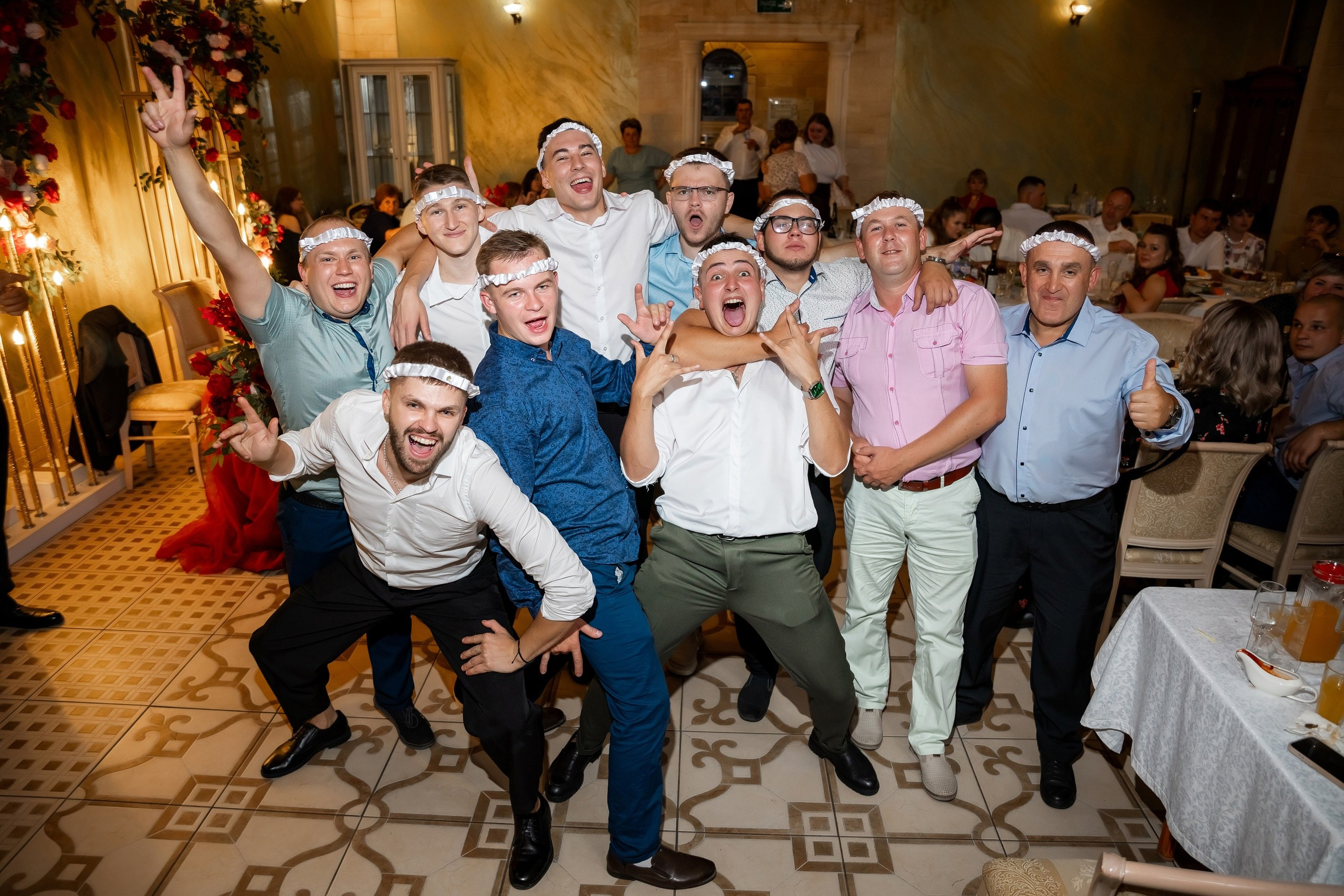 Свадебный фотограф Воронеж Андрей Лысенко. Свадебный видеограф. Свадьба Воронеж. Заказать фотографа на свадьбу. Портфолио. Примеры фото. Свадебный фотограф видеограф на свадьбу Воронеж Андрей Лысенко