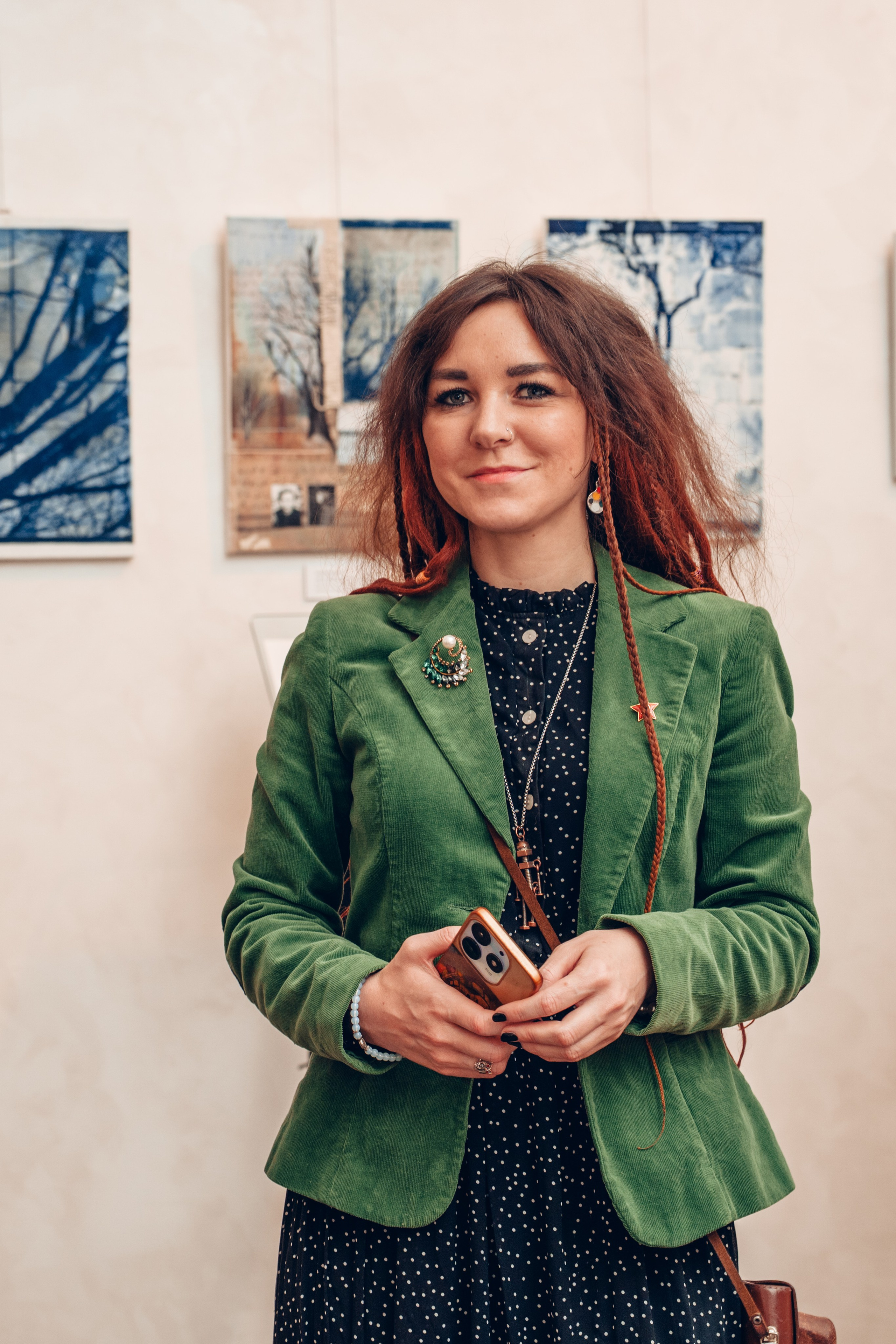 Открытие выставочного проекта «Я + Искусство = ЮГРА». Лайфстайл фотограф в Ханты-Мансийске Мария Шишкина