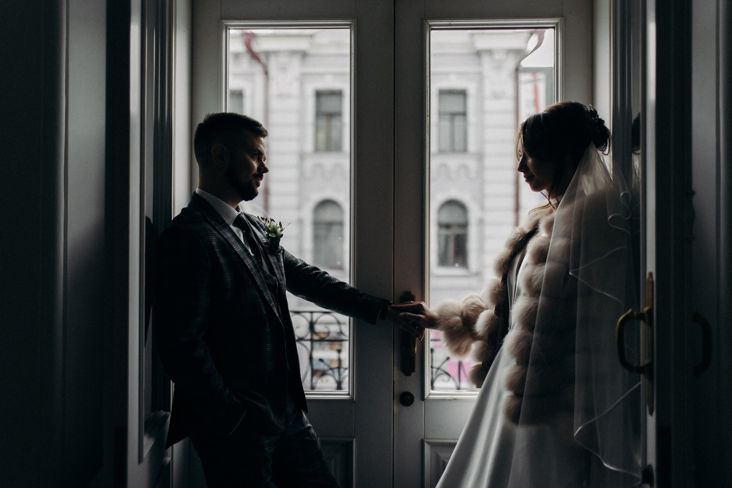 Эдуард и Вера (загс, прогулка). Фотограф свадебный семейный в Красноярске Шукшина Наталья