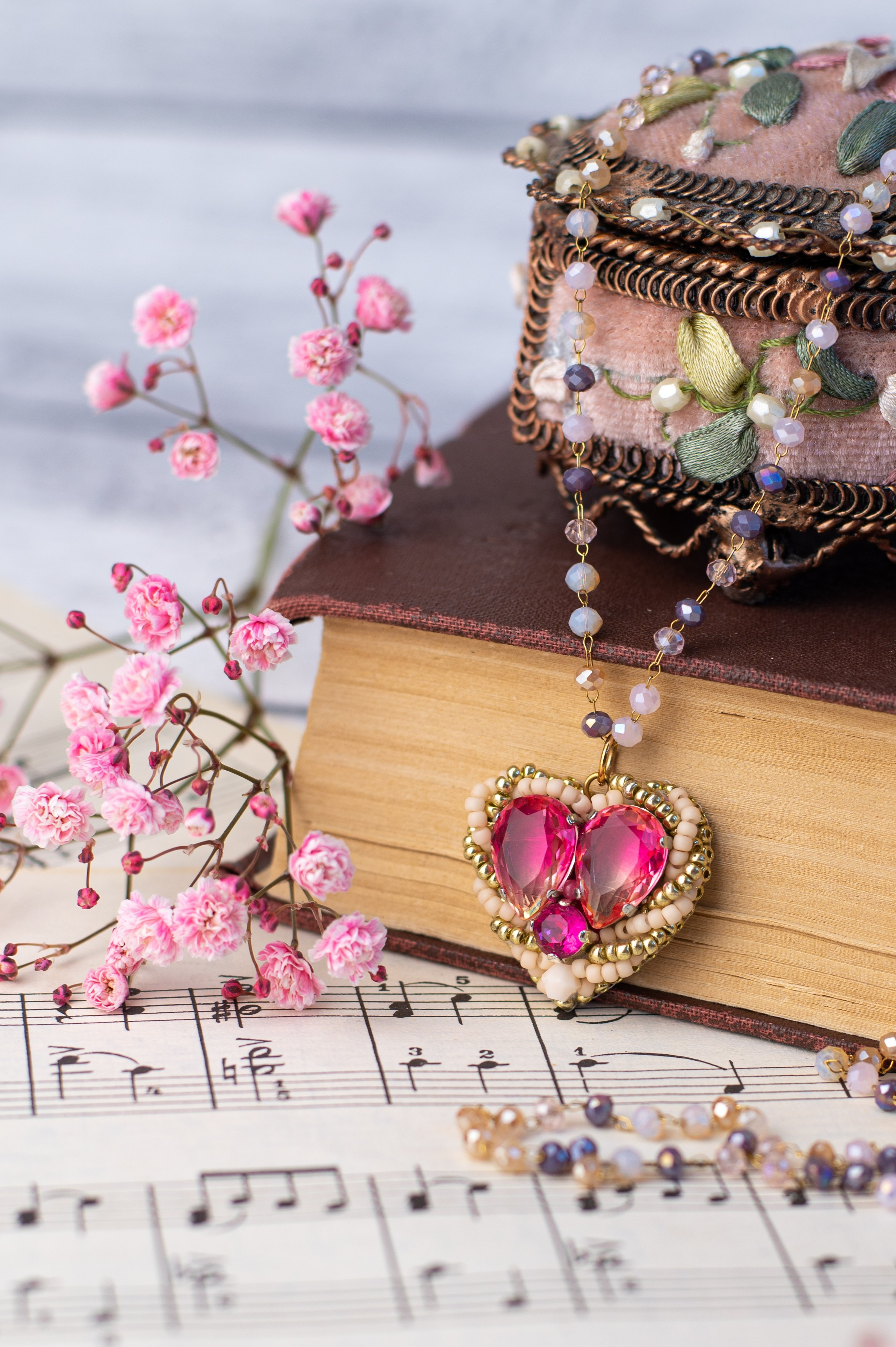 Броши ручной работы Анны Абрамовой. Фотограф Санкт-Петербург | Дарья Першина