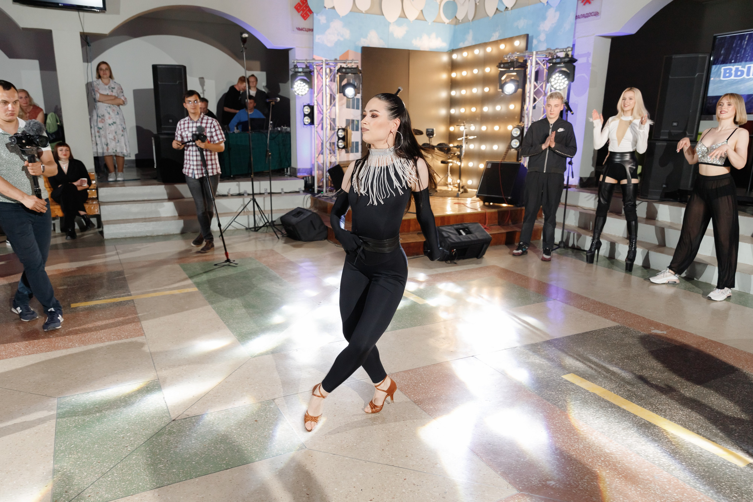 Школьный выпускной 2023 год в Минске. Свадебный фотограф в Минске/Беларуси Сергей Спиридонов