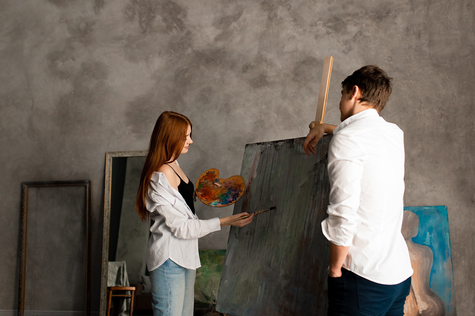 Юлия и Андрей. Идея с красками. Фотограф Белгород