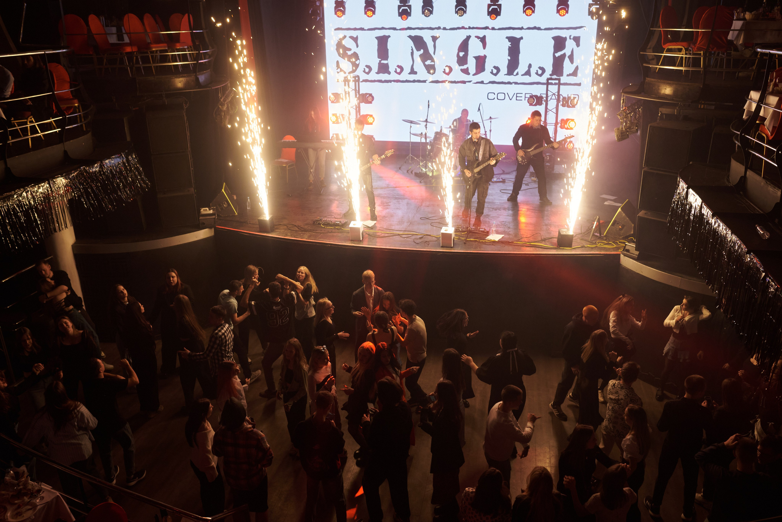 Corporate party dodo pizza. Photographer Bangkok — Pattaya | фотограф Бангкок — Паттайа