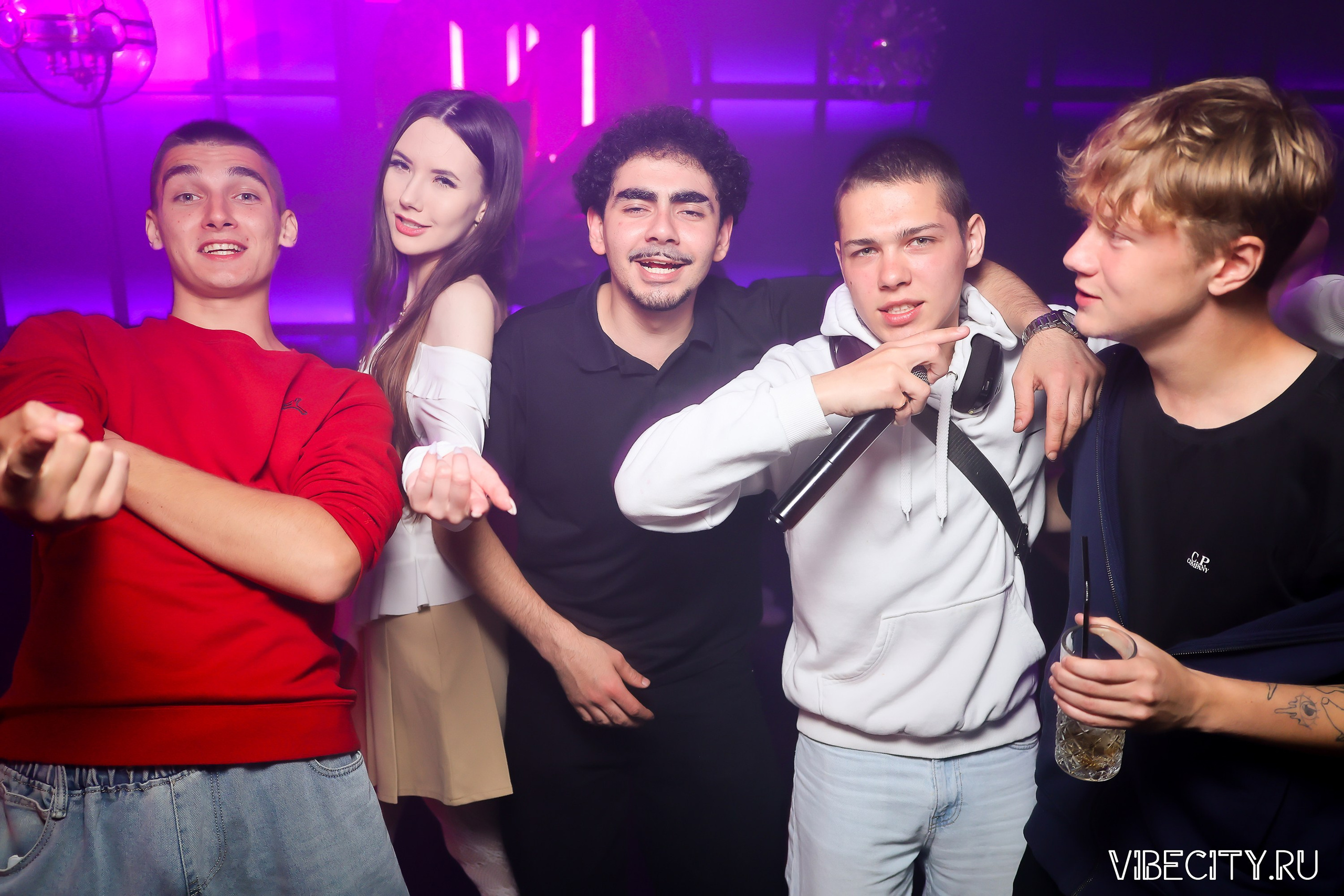 DOUBLE U. VIBECITY.RU Вайб Сити Ру Фоторепортажи Фотоотчеты Калининград