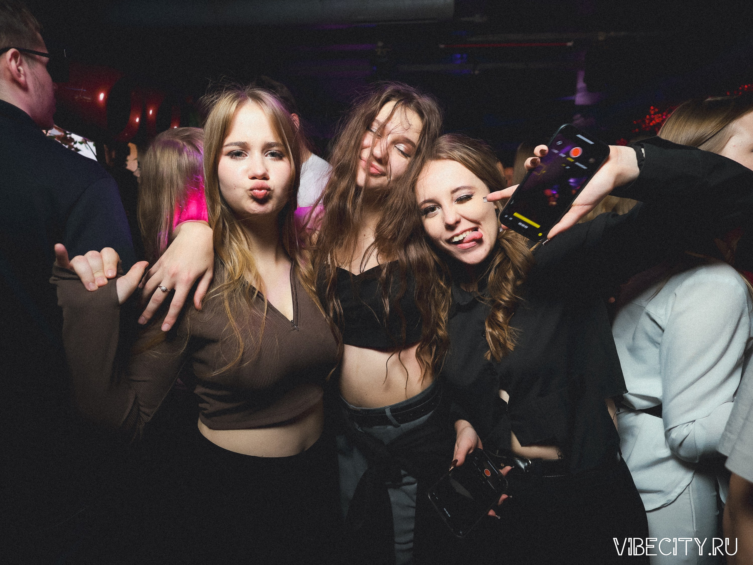 DOUBLE U. VIBECITY.RU Вайб Сити Ру Фоторепортажи Фотоотчеты Калининград