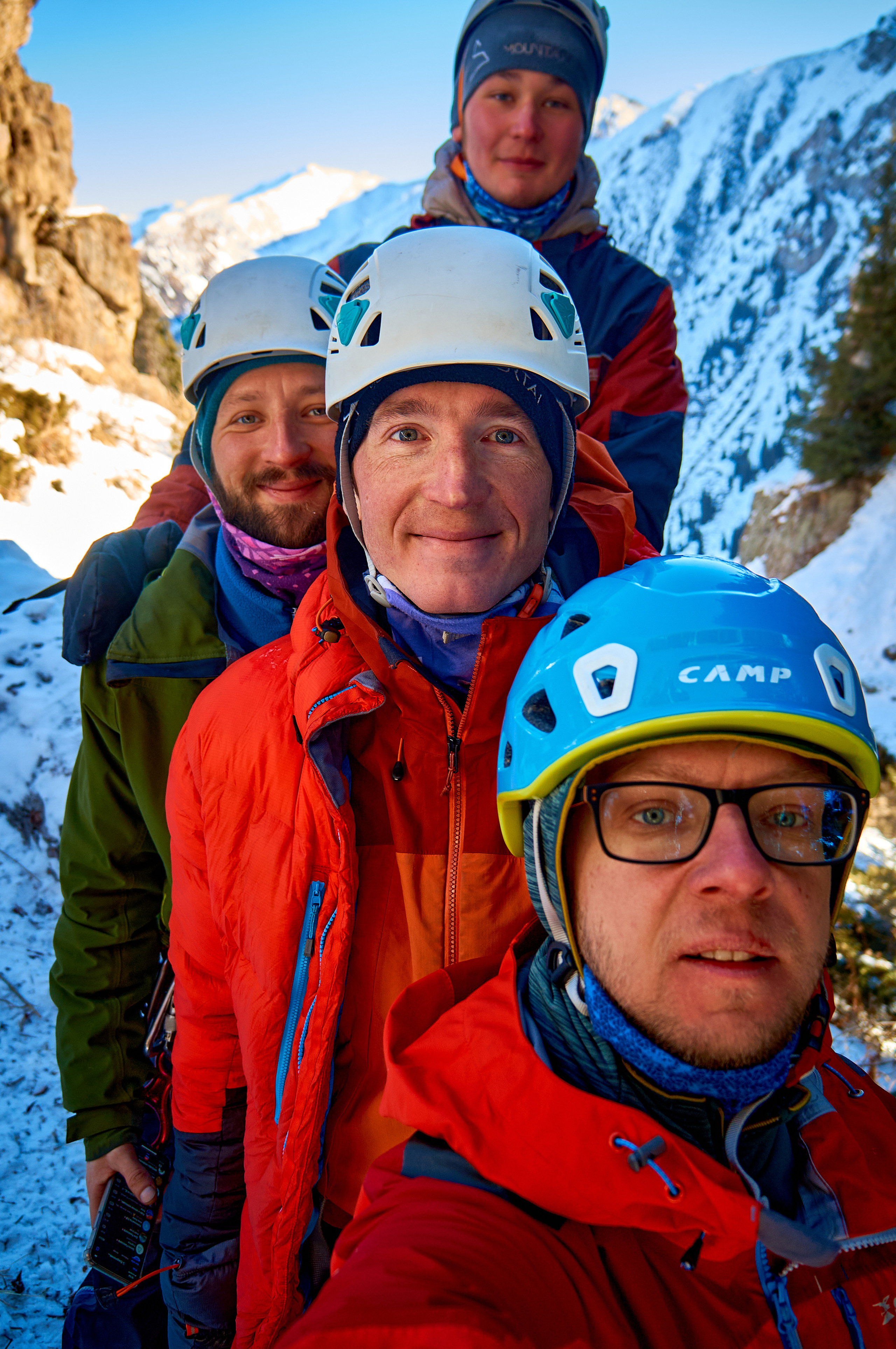 Альбом с фотографиями людей в горах. Личный сайт фотографа Андреева Алексея