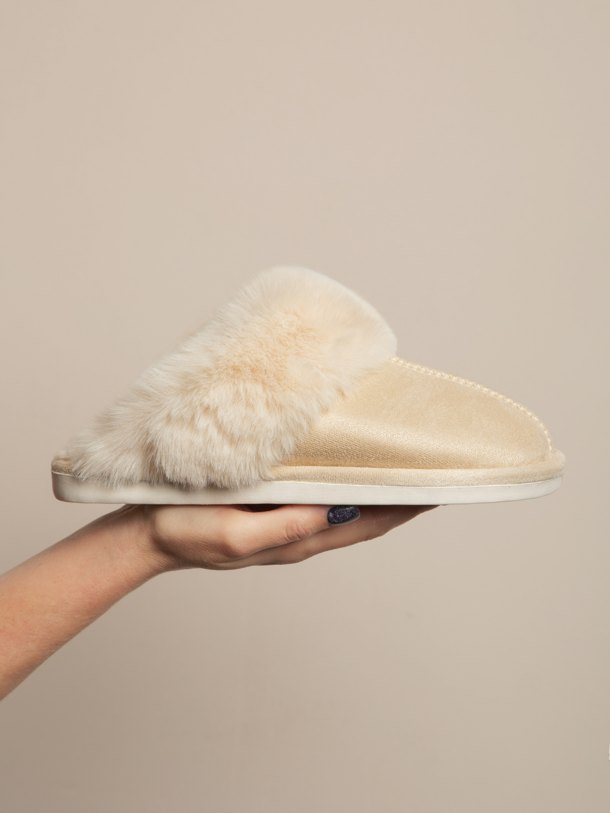 ФОТОСЪЁМКА ОДЕЖДЫ И ОБУВИ